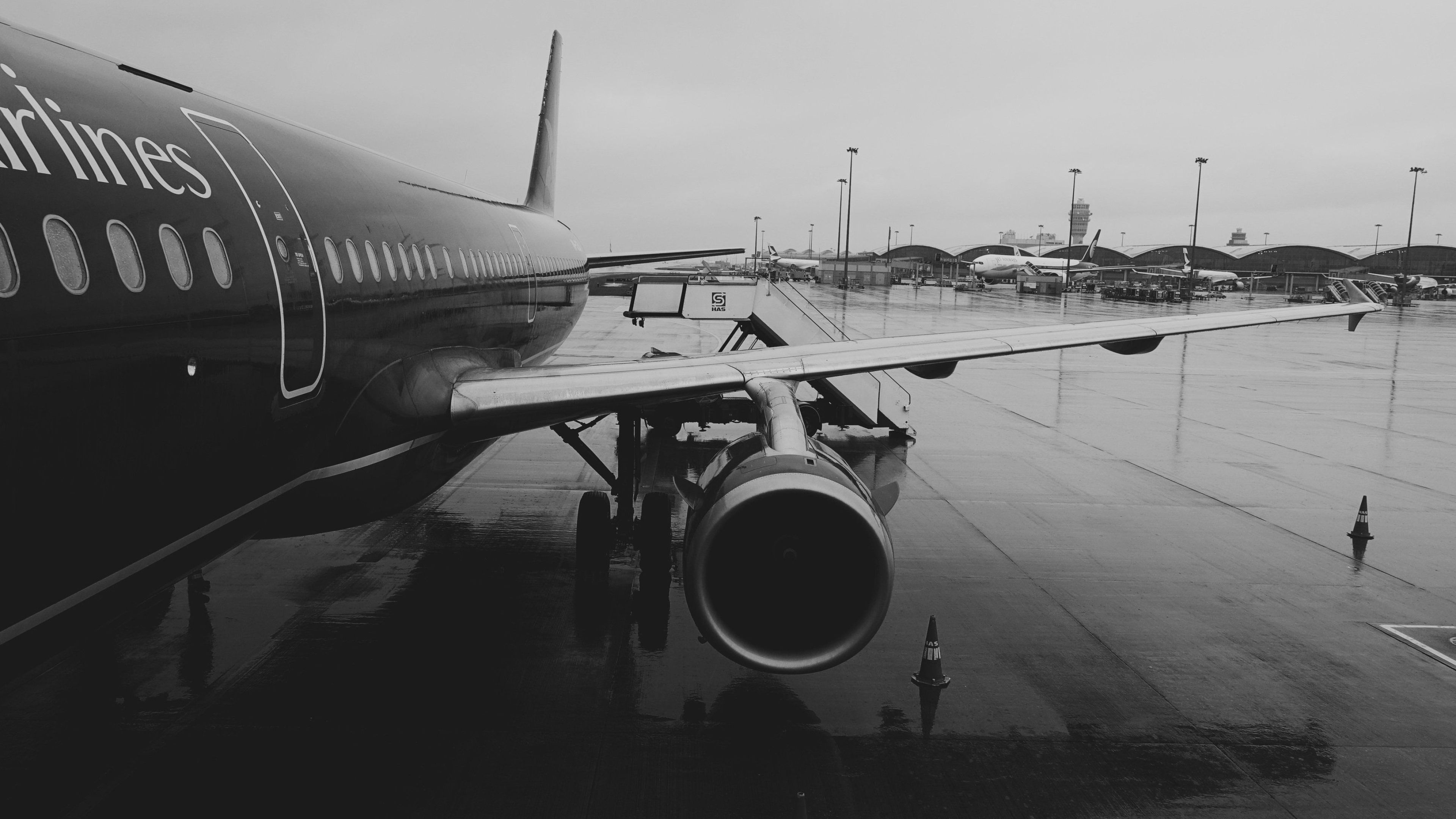 3840x2160 Airstrip Wallpaper 26 image