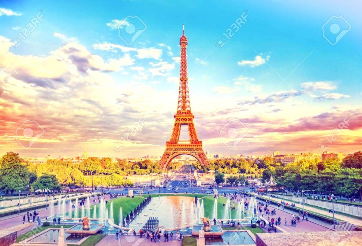 1183x805 Eiffel Tower And Fountain Paris France Travel Wallpaper