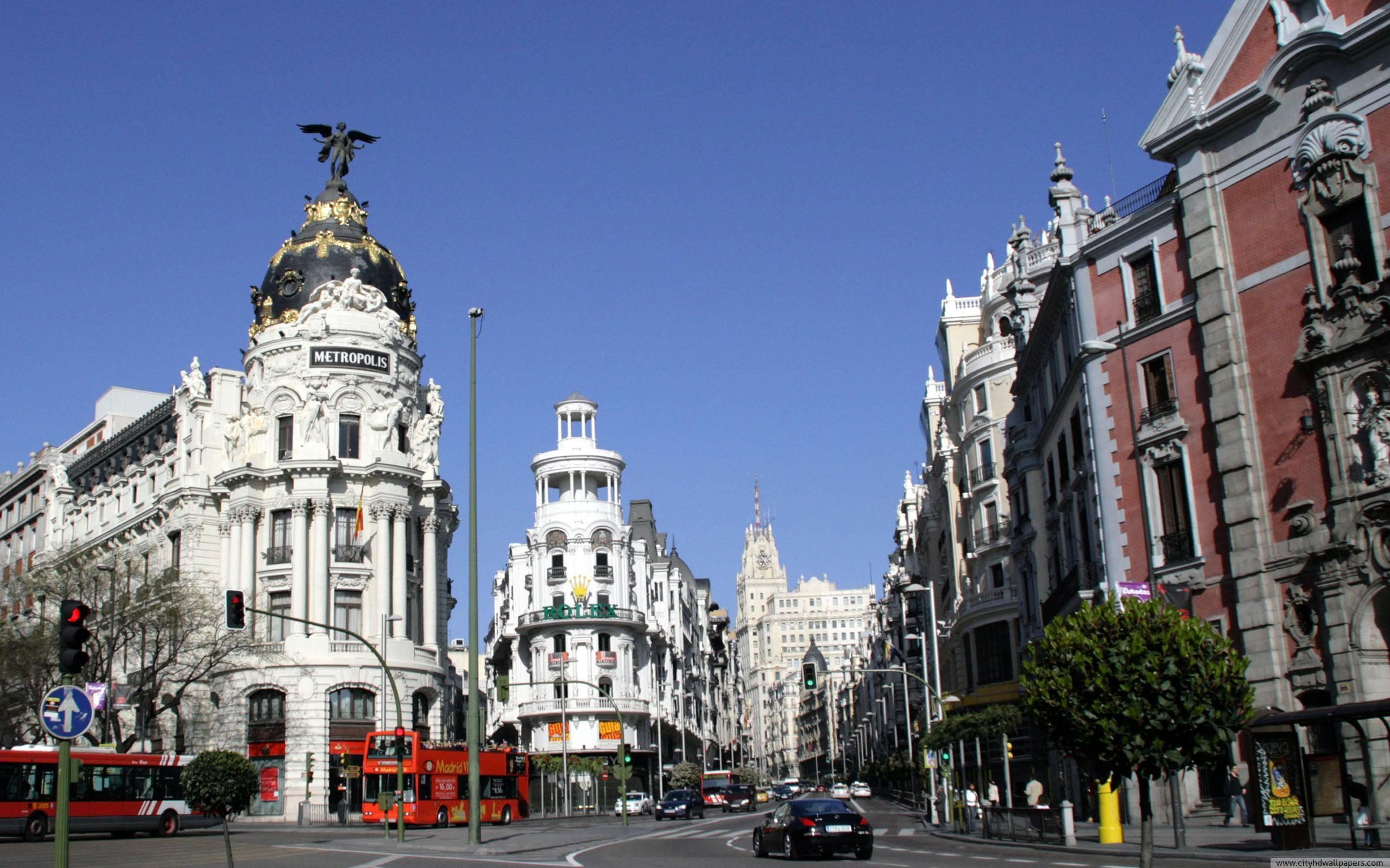 2560x1600 Madrid City Wallpaper