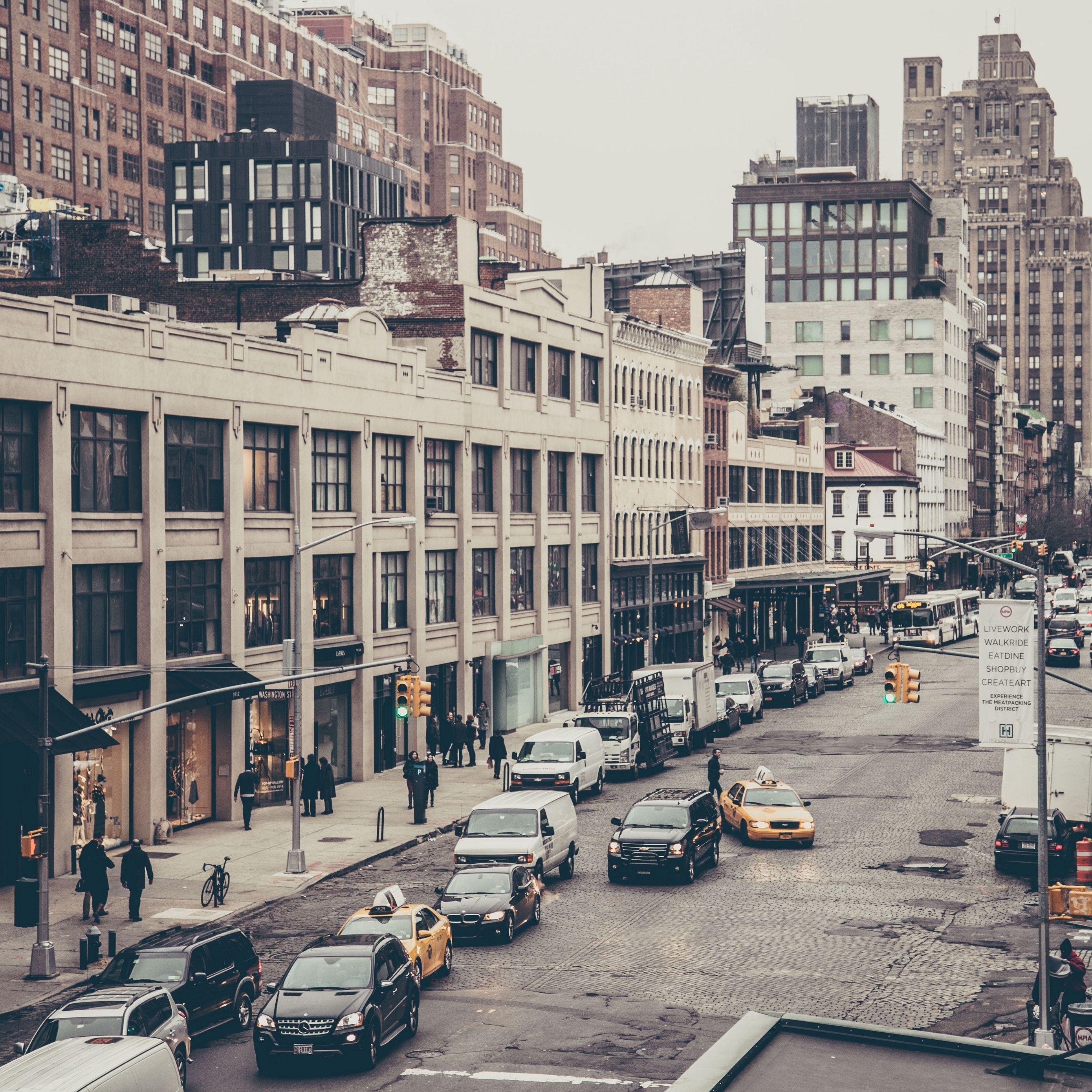 2780x2780 Download wallpaper 2780x2780 city, building, street ipad air