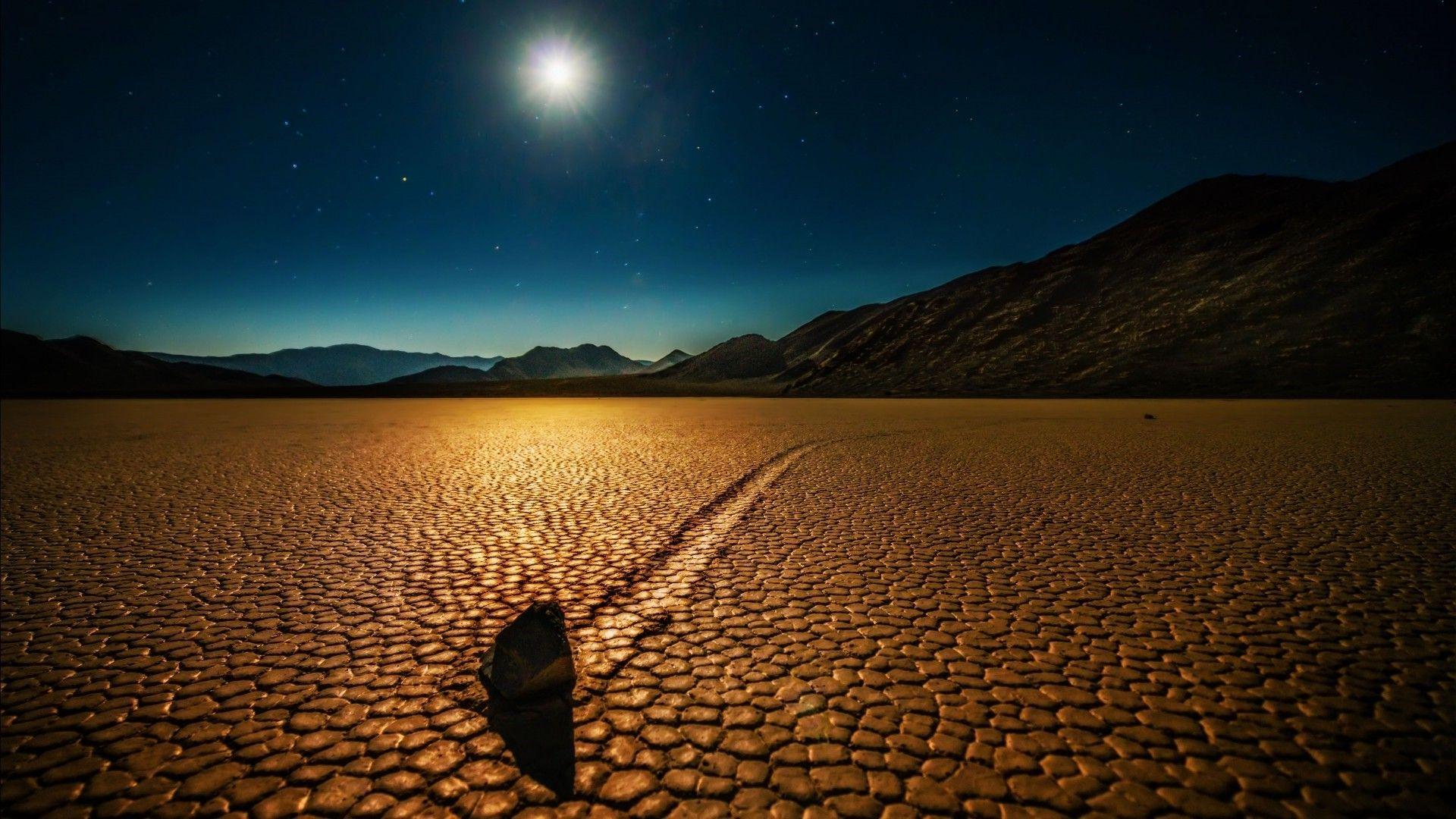 Desert Moon Wallpapers - Top Free Desert Moon Backgrounds - WallpaperAccess