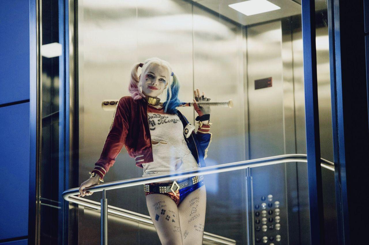 1280x852 Margot Robbie as Harley Quinn Squad Photo