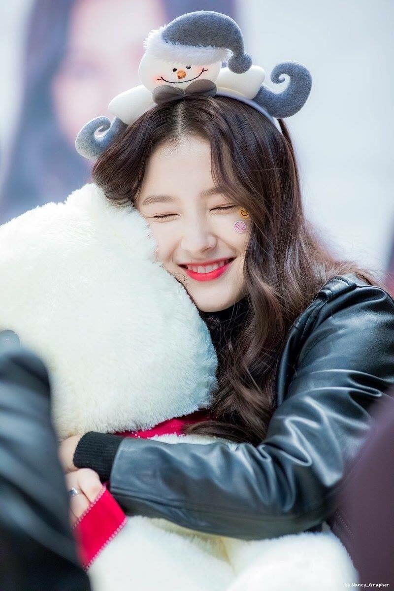 Nancy Momoland Wallpapers Top Free Nancy Momoland Backgrounds Images, Photos, Reviews