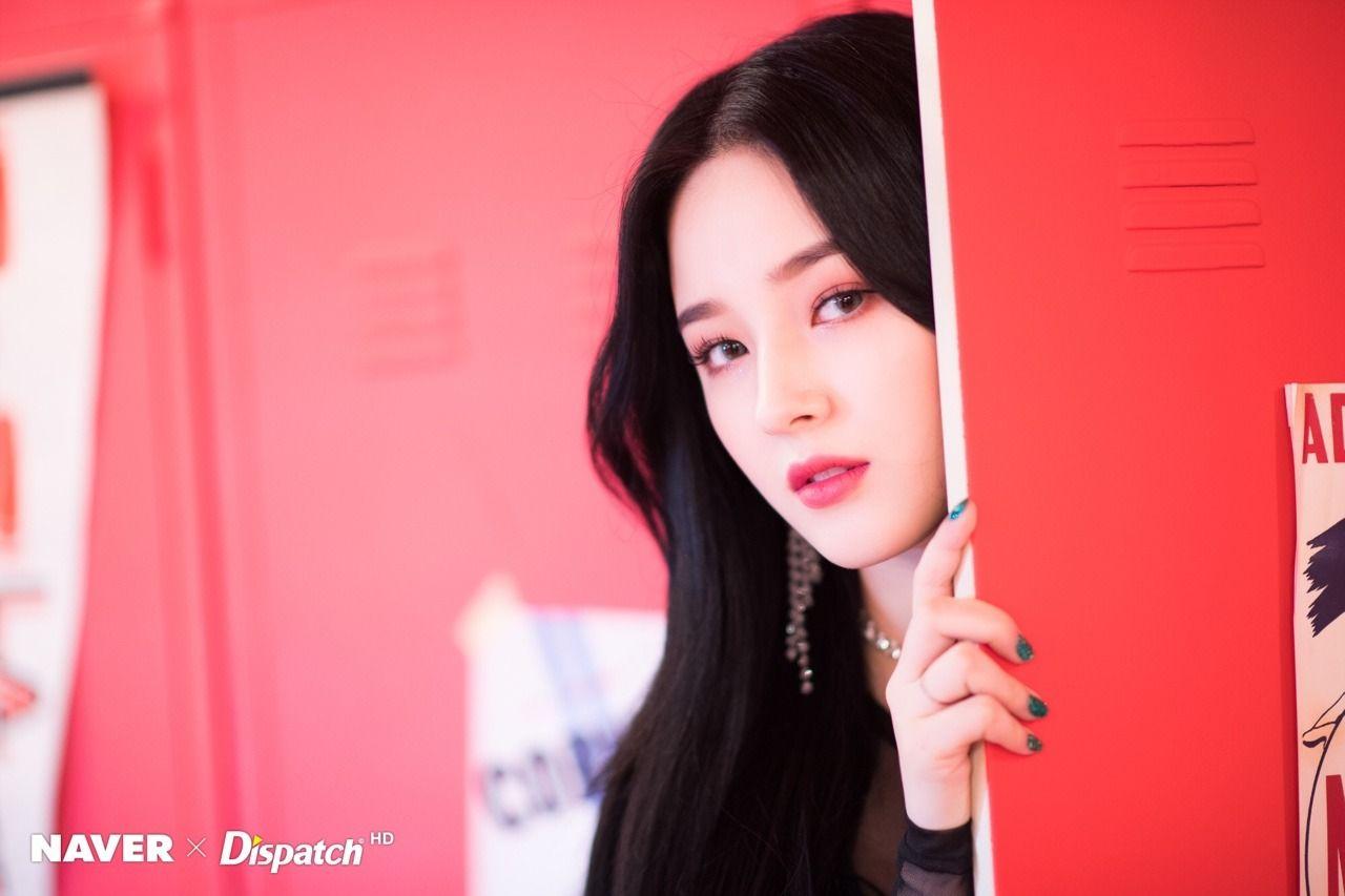 1280x853 Momoland NAVER x DISPATCH 2019 모모랜드