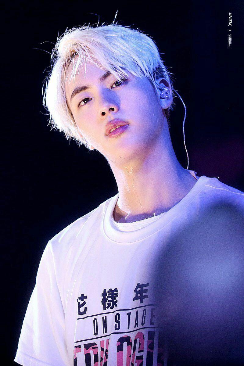 800x1200 Kim Seok Jin (BTS) Photo