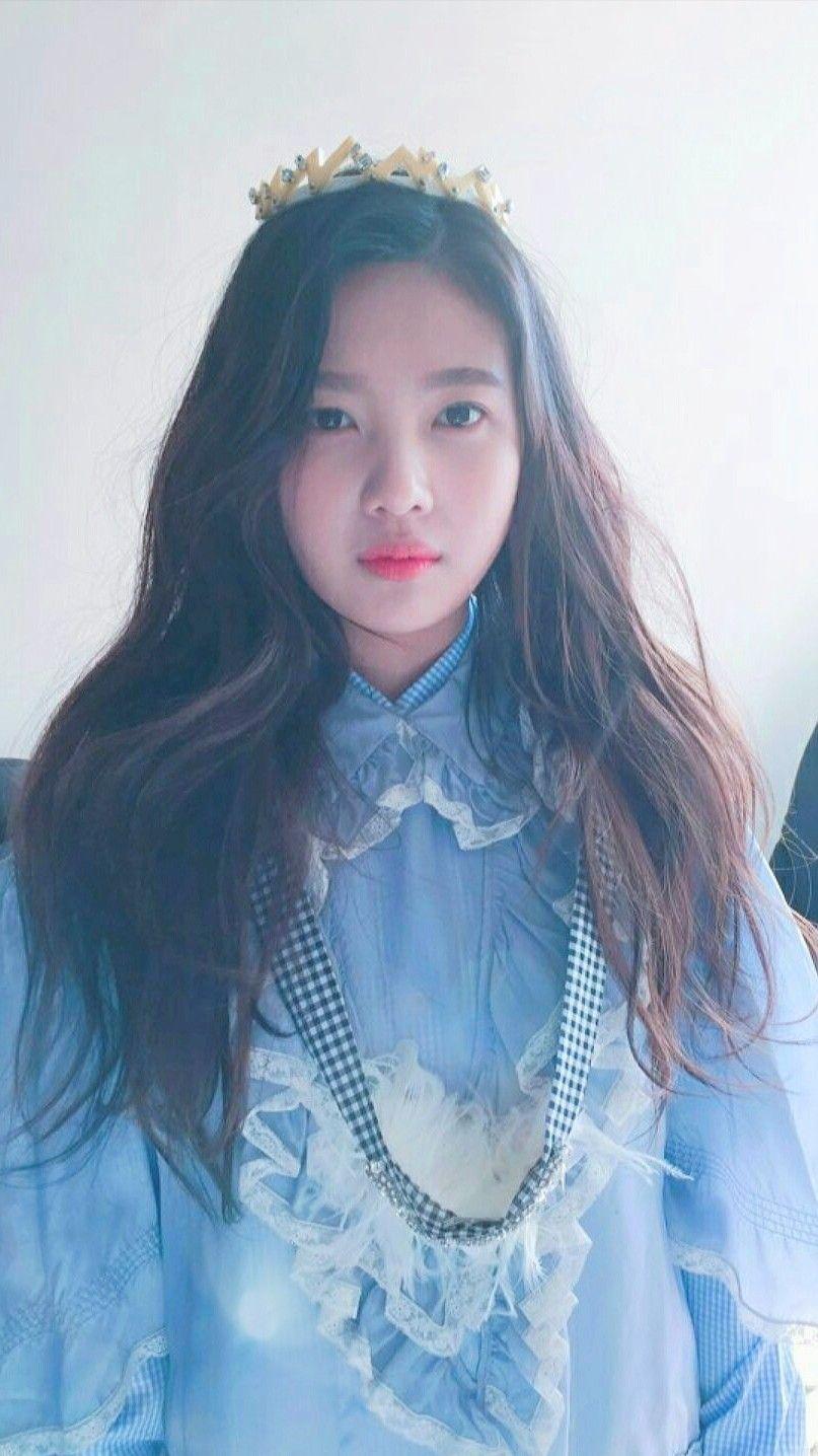 807x1436 Red Velvet