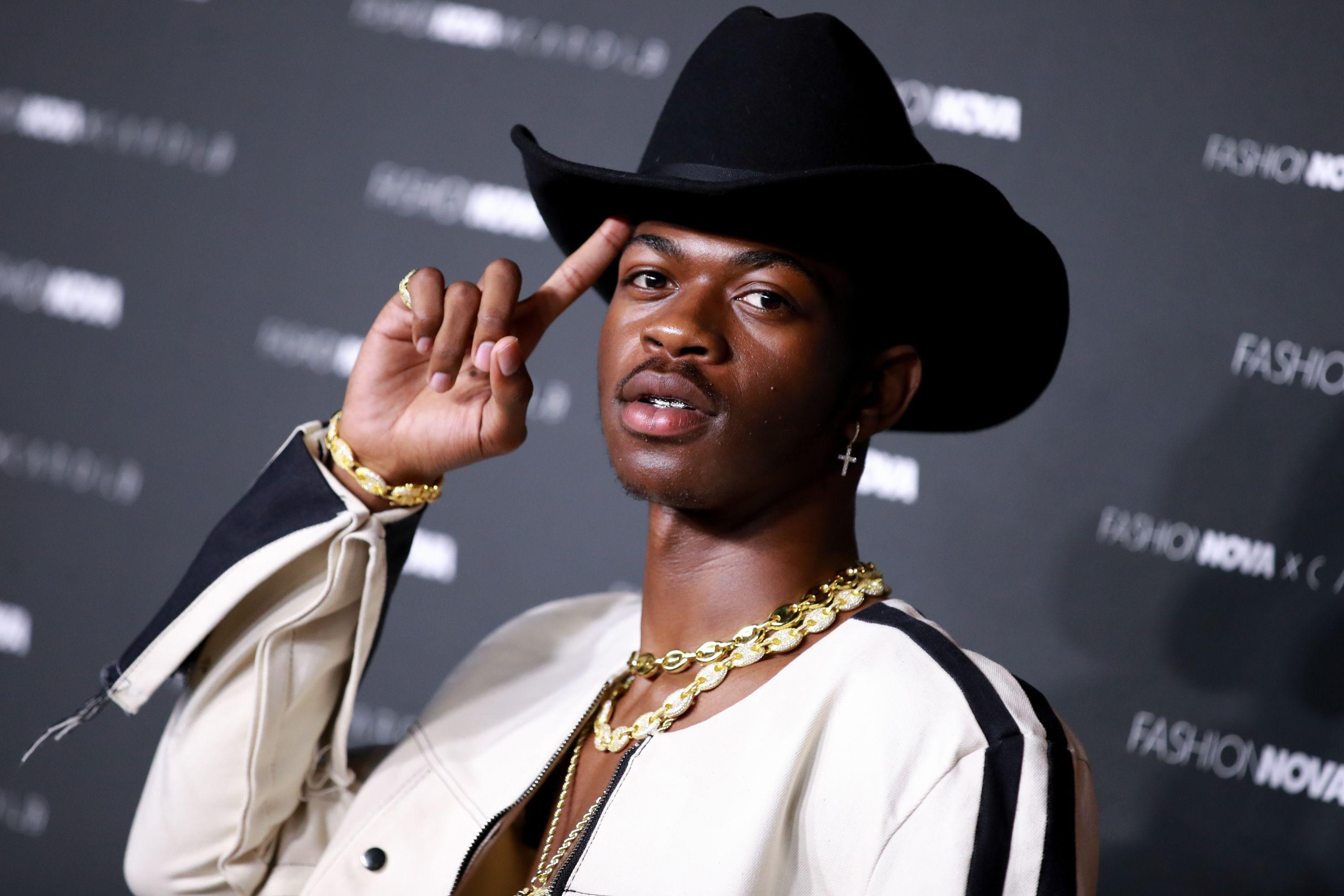 Lil Nas X Wallpapers Top Free Lil Nas X Backgrounds Wallpaperaccess