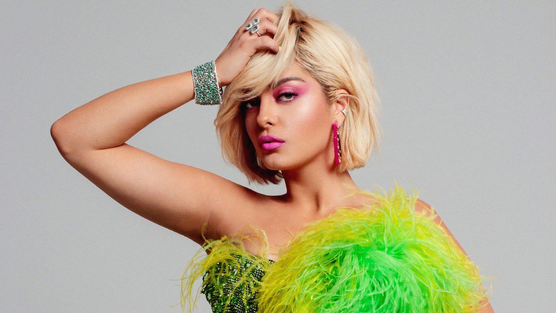 1920x1080 Download Makeup, beautiful, Bebe Rexha, 2019 wallpaper