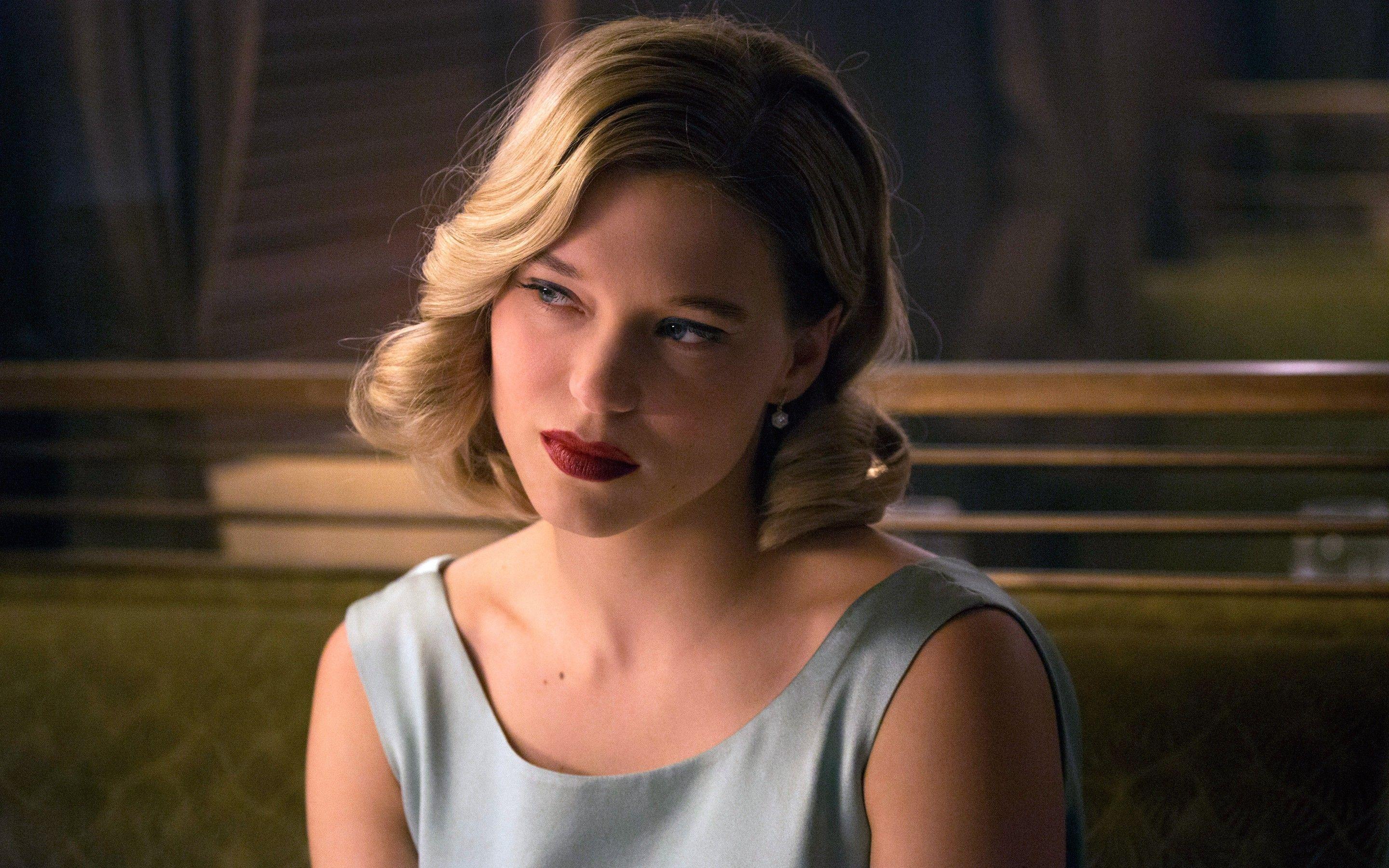 2880x1800 Lea Seydoux In Spectre, HD Celebrities, 4k Wallpaper