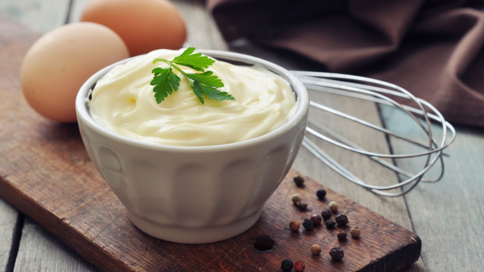 1600x900 Mayonnaise and your heart: Hidden