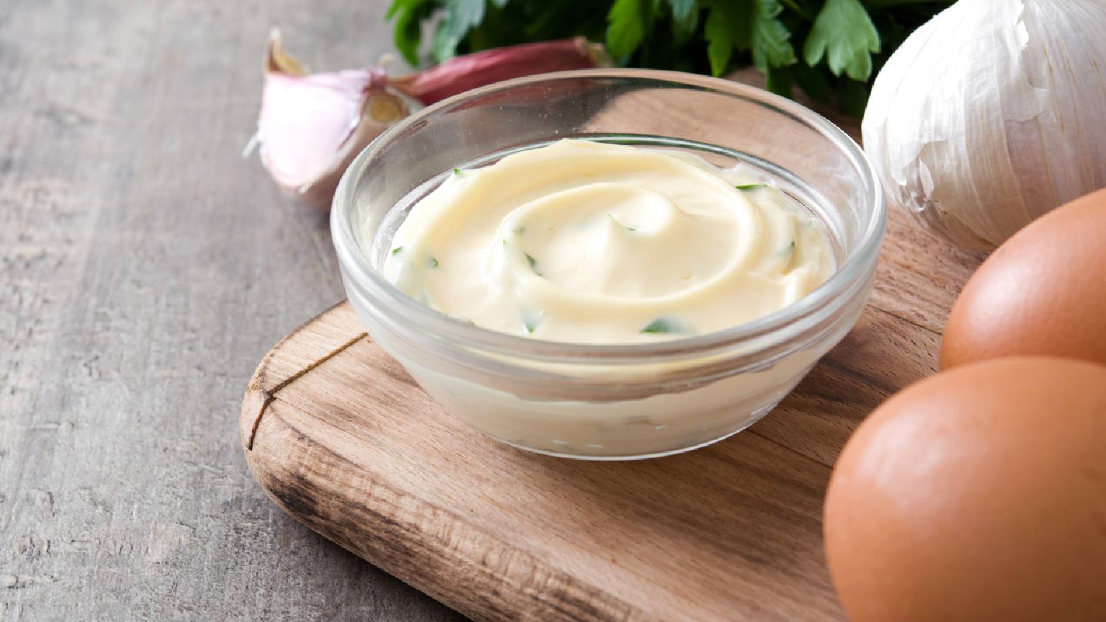 1600x900 Is mayonnaise with raw eggs safe
