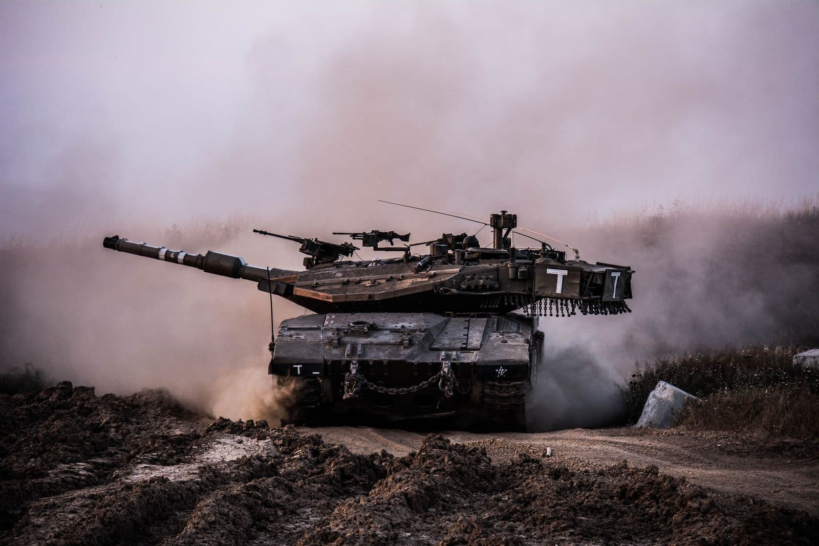1600x1067 LAHAT For Merkava Mk3 4