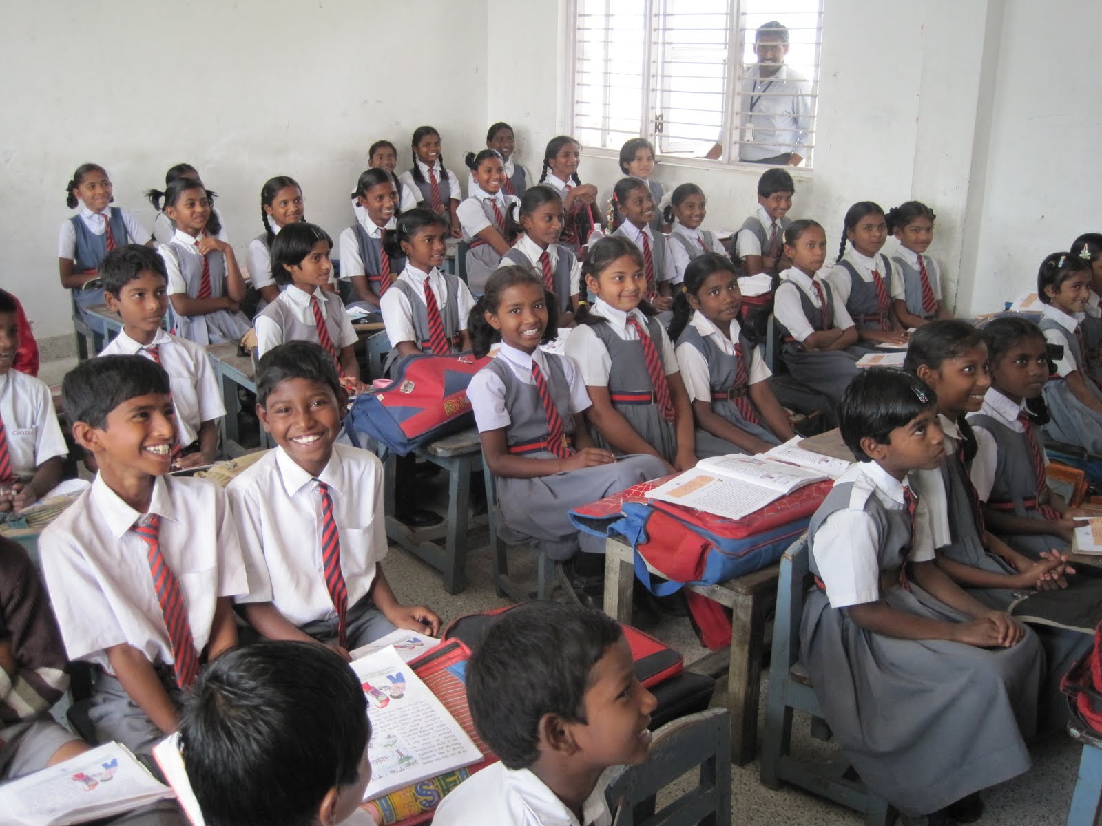 1600x1200 improve school attendance
