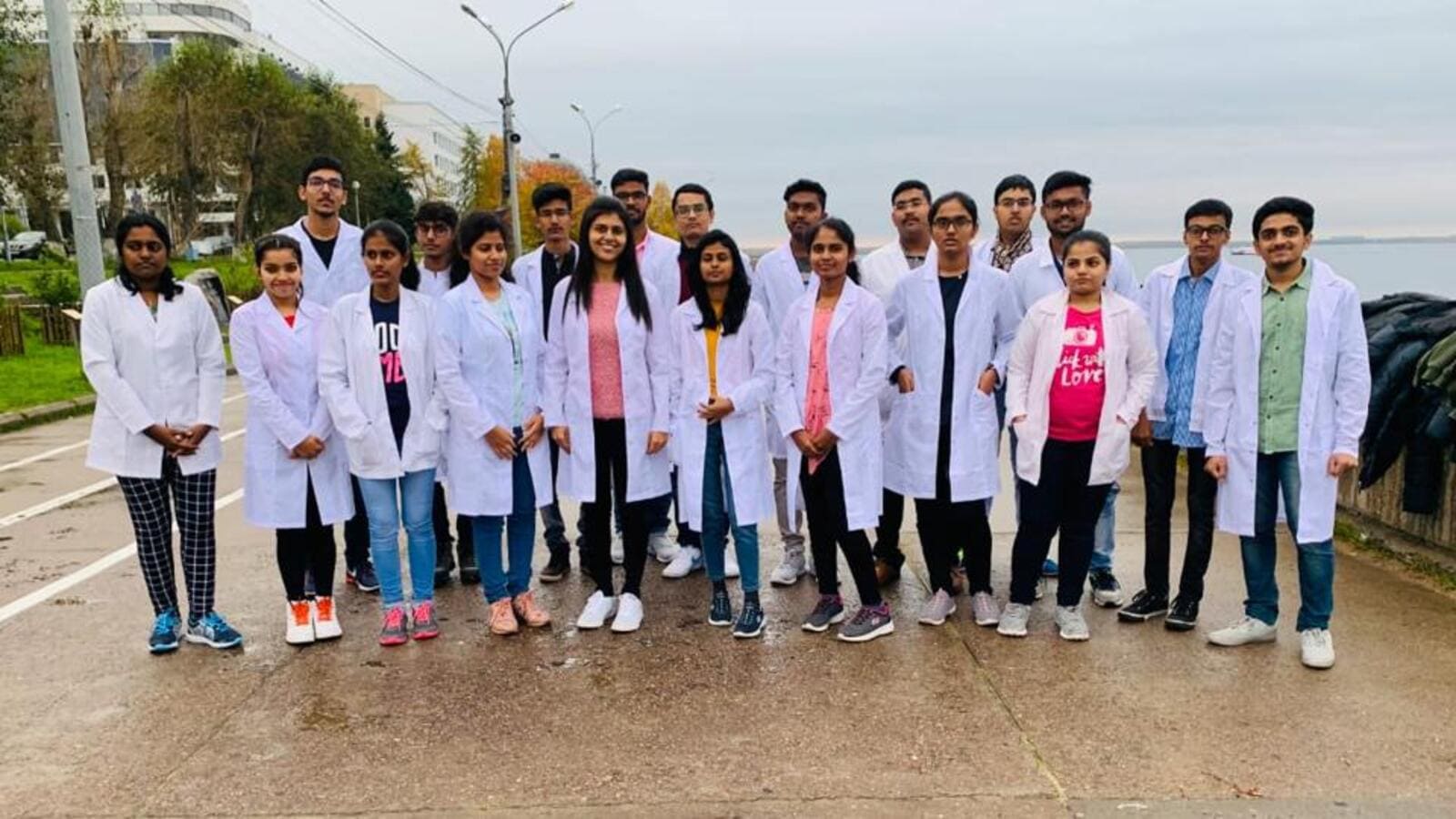 1600x900 Indian students in Russia start