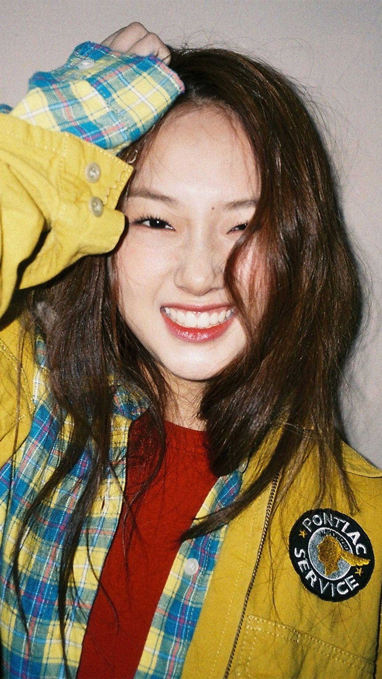 1242x2208 iPhone wallpaper. cute kpop girl
