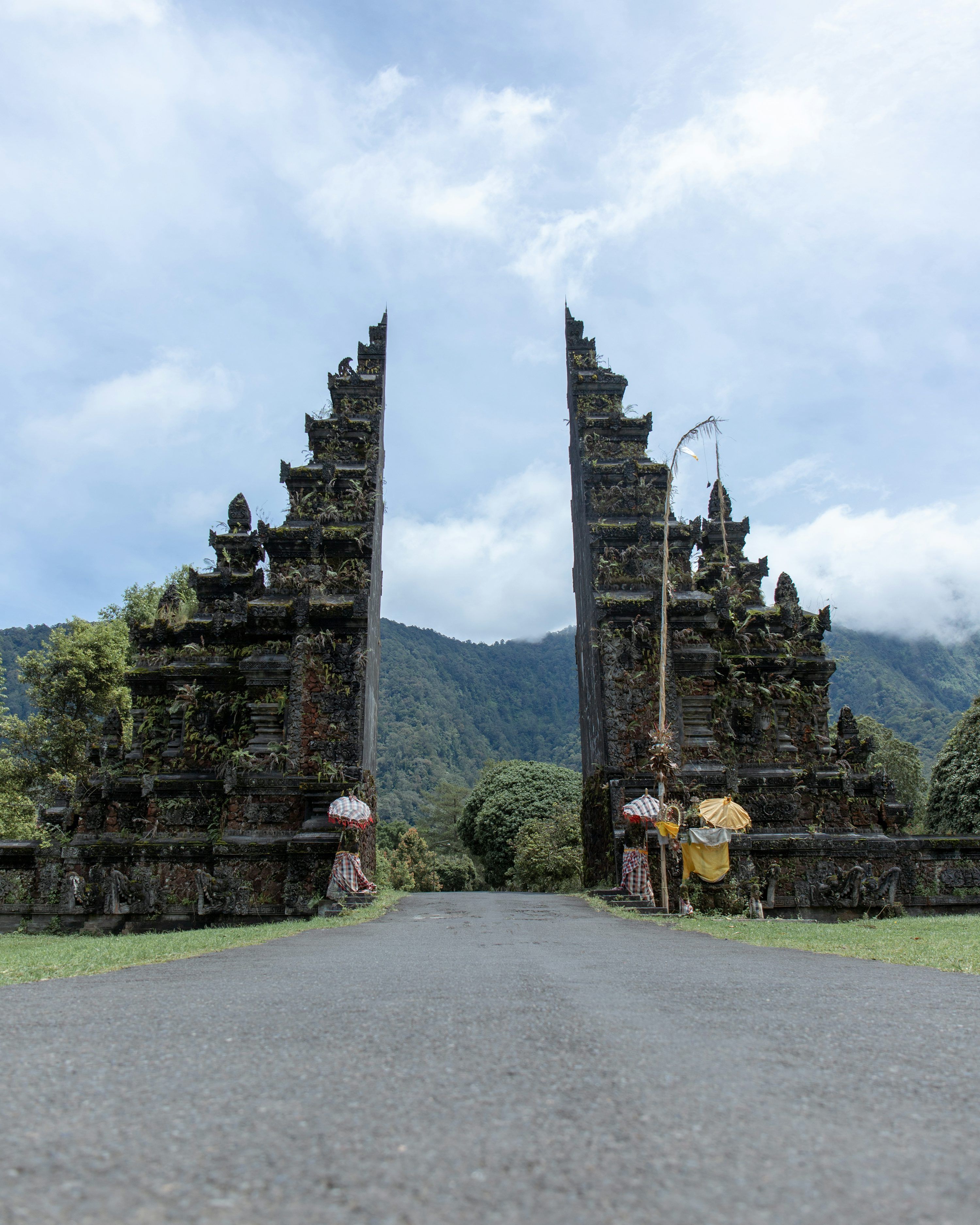 3000x3750 Gates of Heaven, Indonesia photo