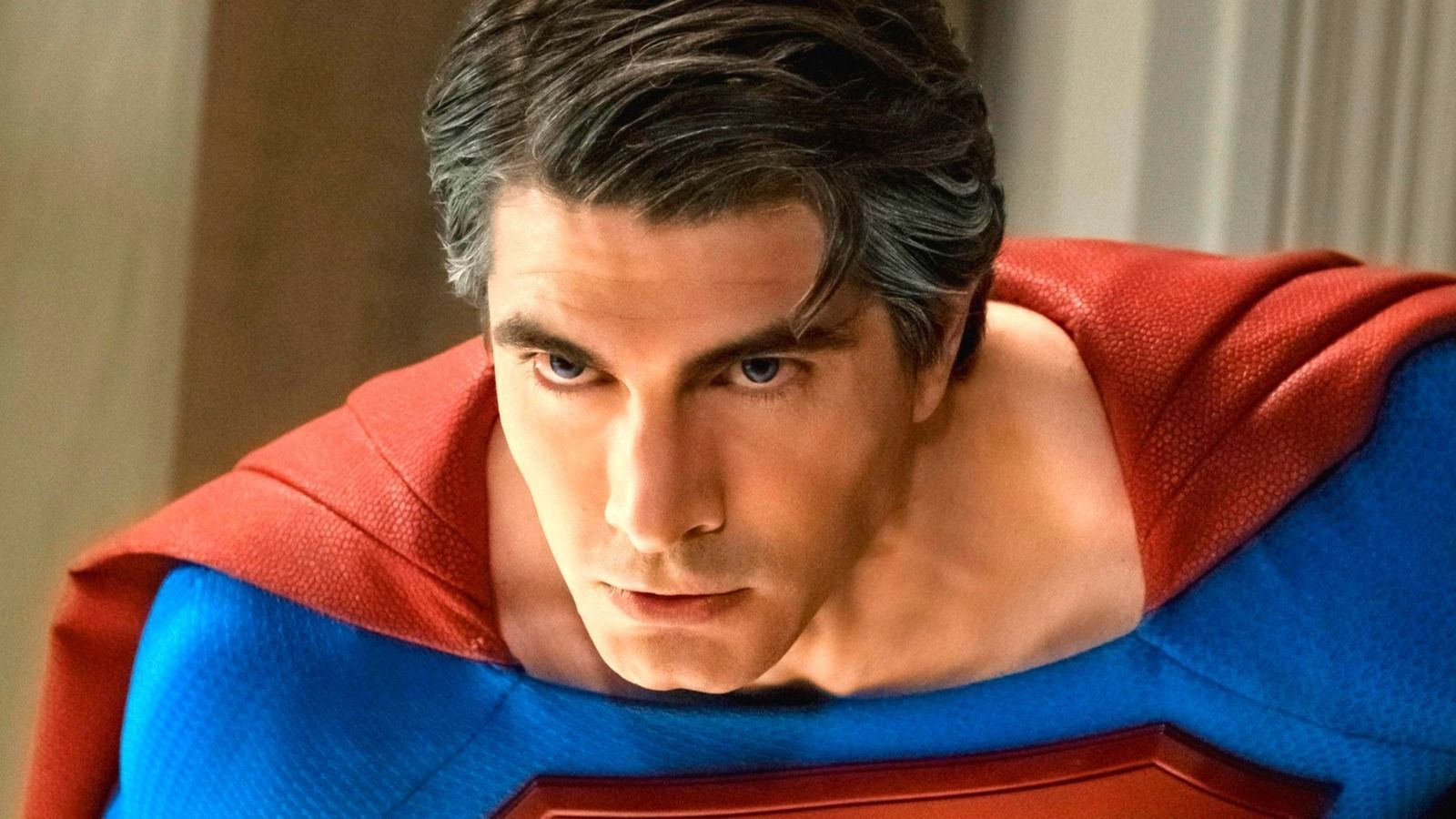 1600x900 Henry Cavill Playing Superman