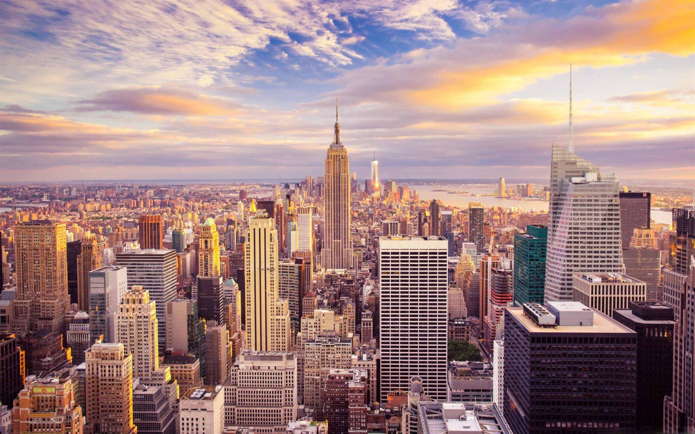 2304x1440 New York City Building MacBook Air Wallpaper Download