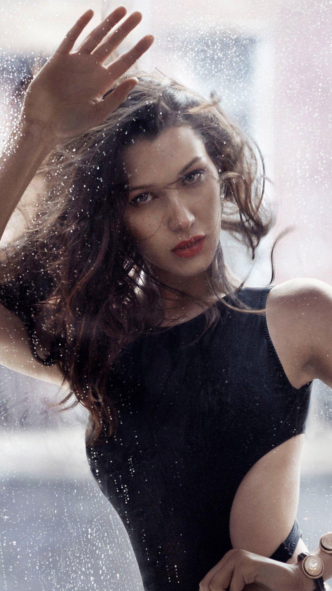 1080x1920 Bella Hadid Model Wallpaper