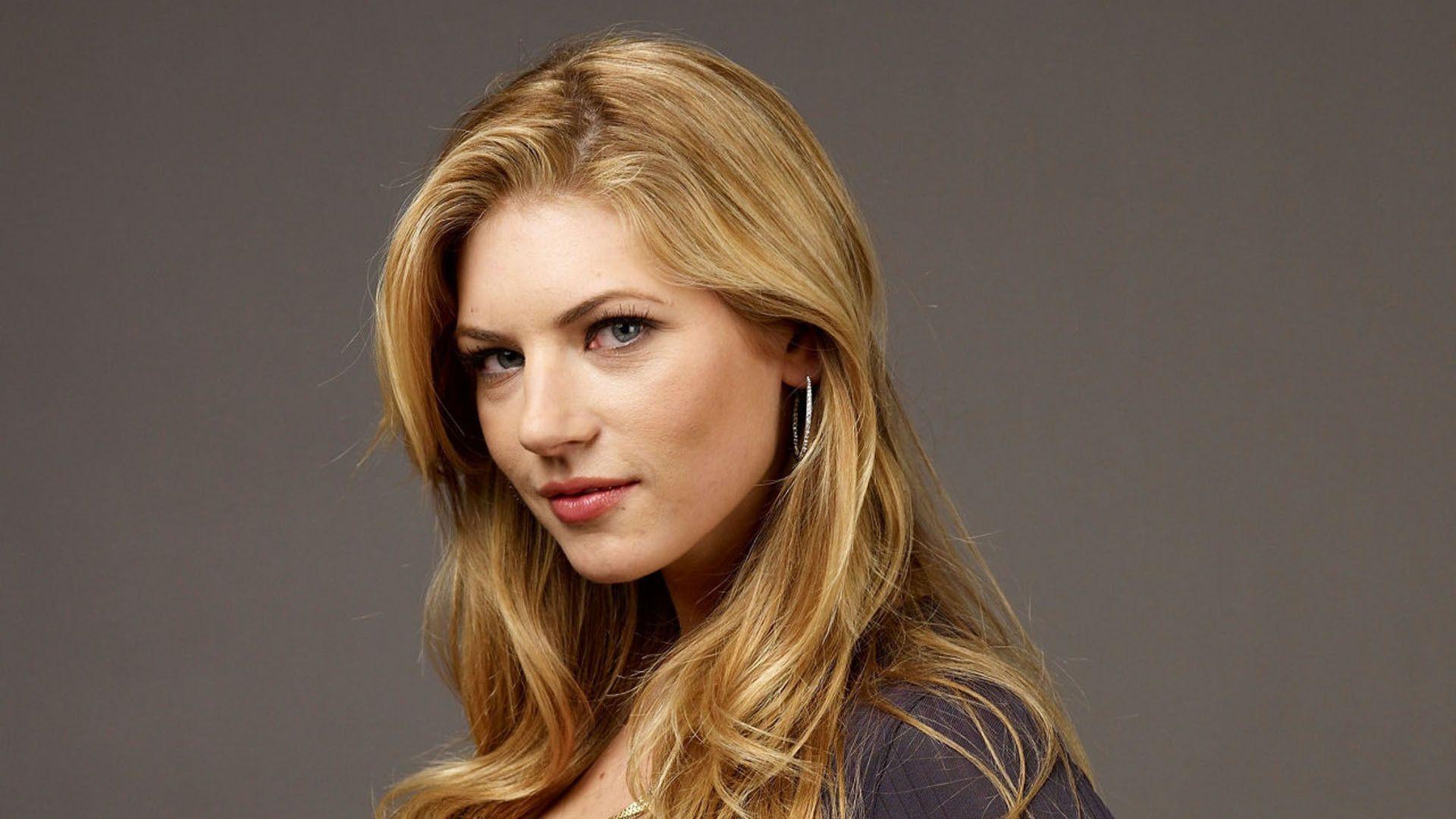 1920x1080 Katheryn Winnick Wallpaper