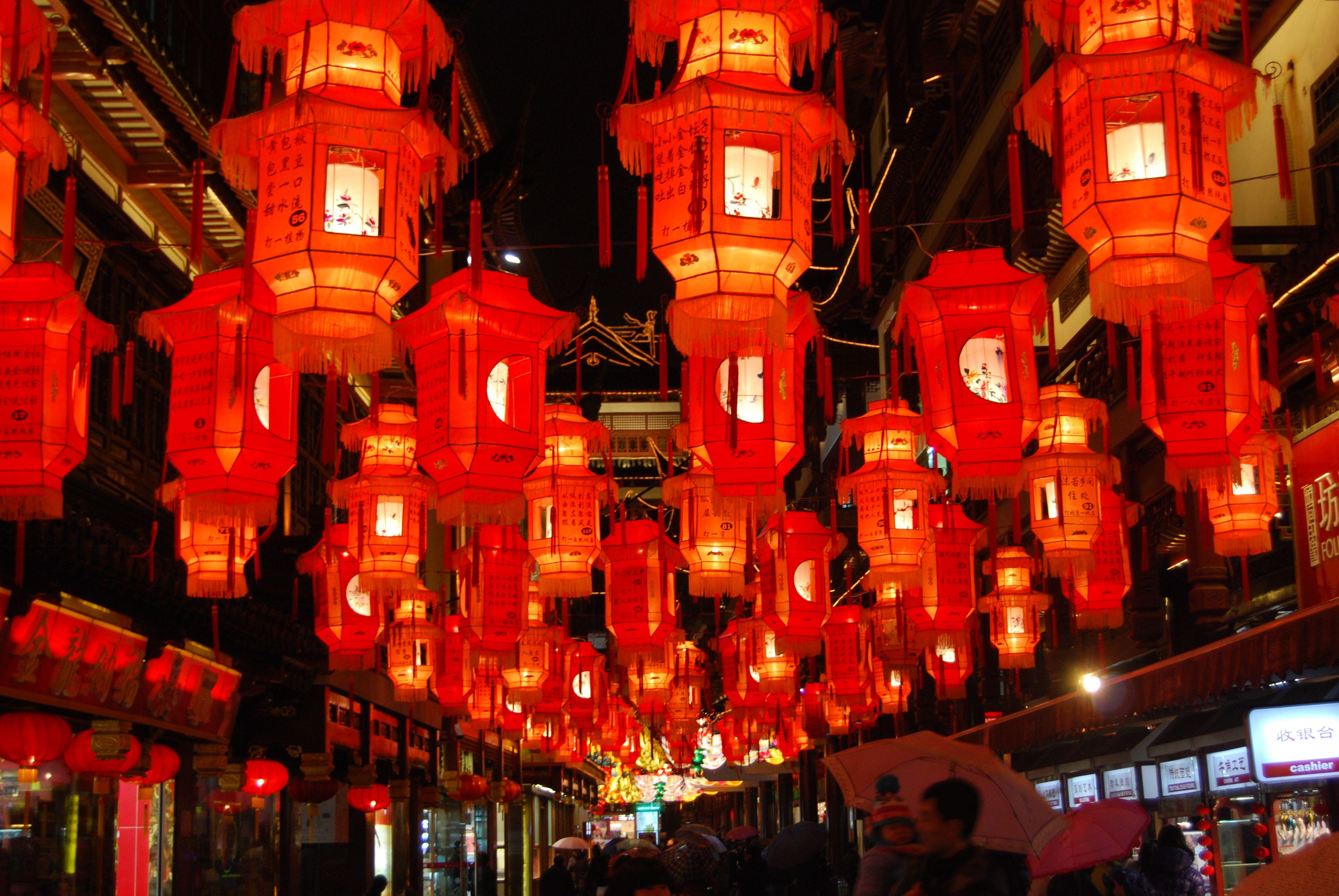 3872x2592 China Shanghai YuGarden The Lantern Festival 2012