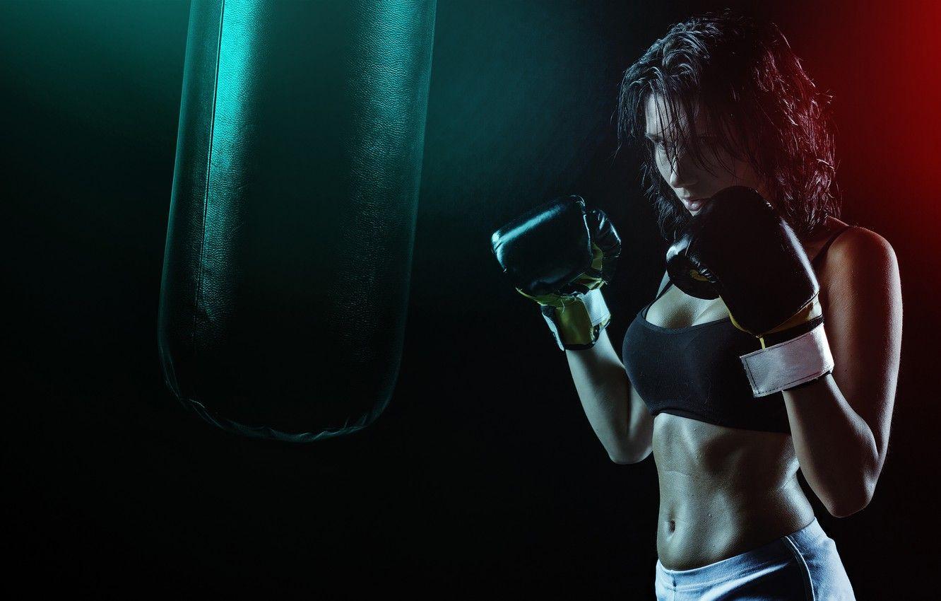 1332x850 Wallpaper girl, pose, figure, brunette, Boxing, gloves, pear