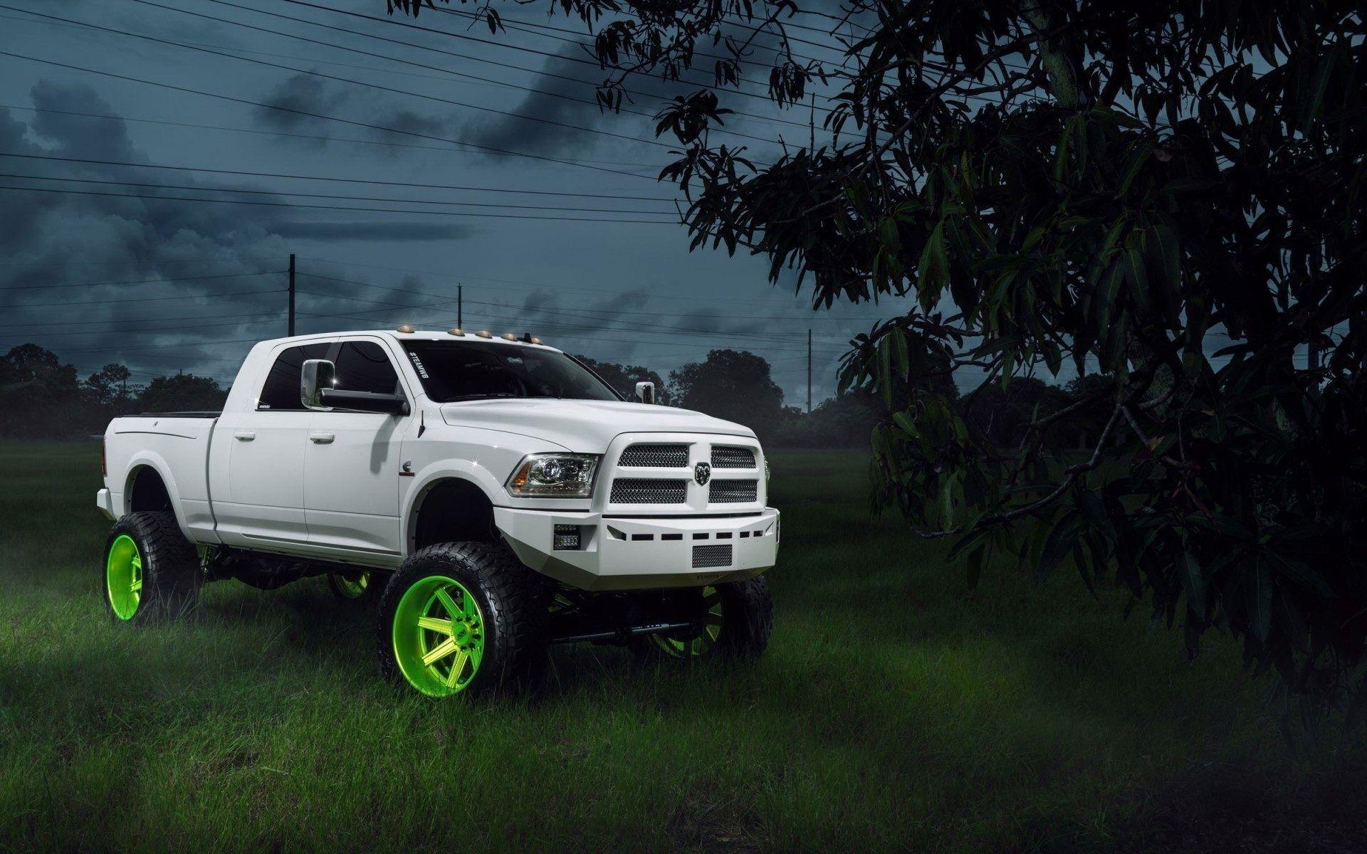 1920x1200 Diesel Truck Wallpaper