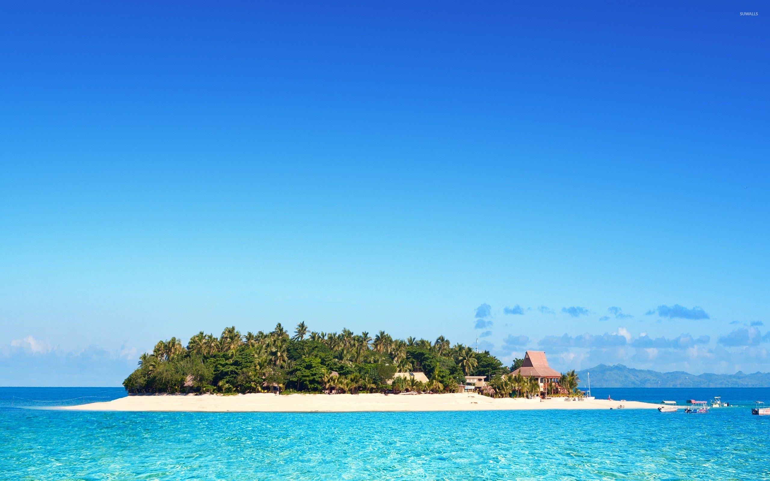 2560x1600 Bầu trời quang đãng trên một khu nghỉ mát trên hình nền đảo Fiji - Bãi biển