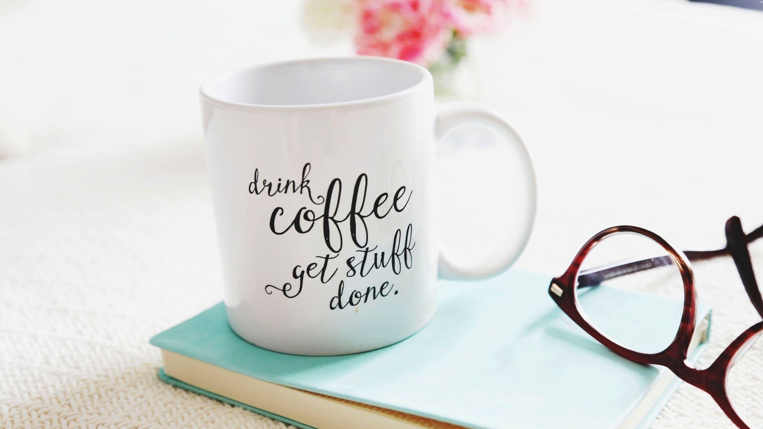 2560x1440 Coffee and Books Wallpaper