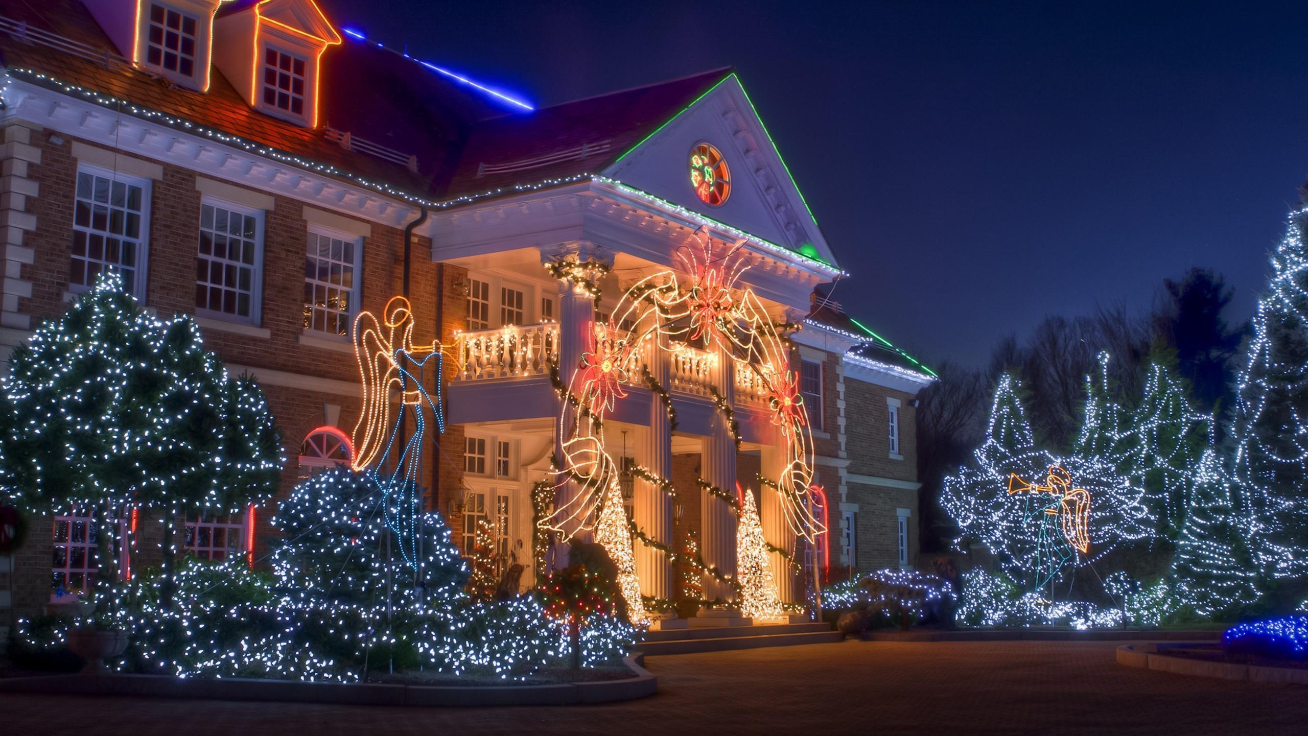 2560x1441 Christmas House HD desktop wallpaper : Widescreen : High