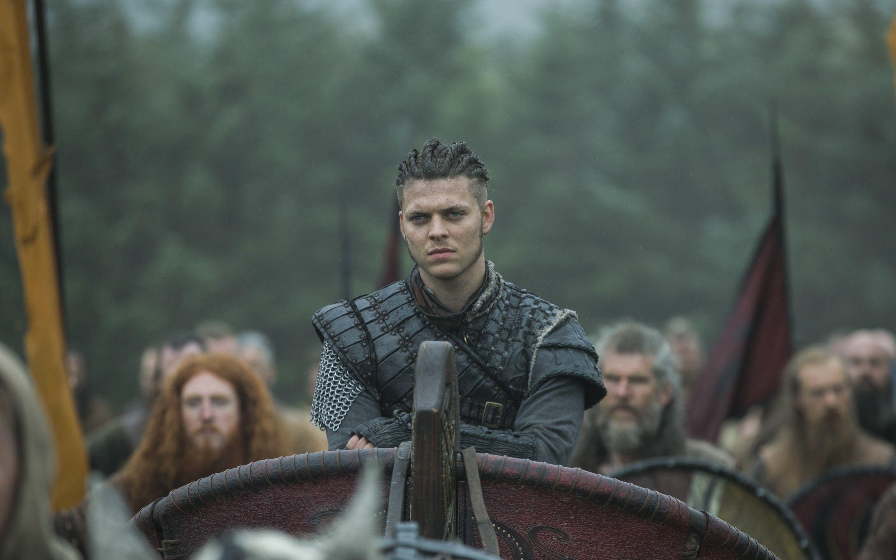 2880x1800 Download 2880x1800 Vikings, Tv Series Wallpaper for MacBook
