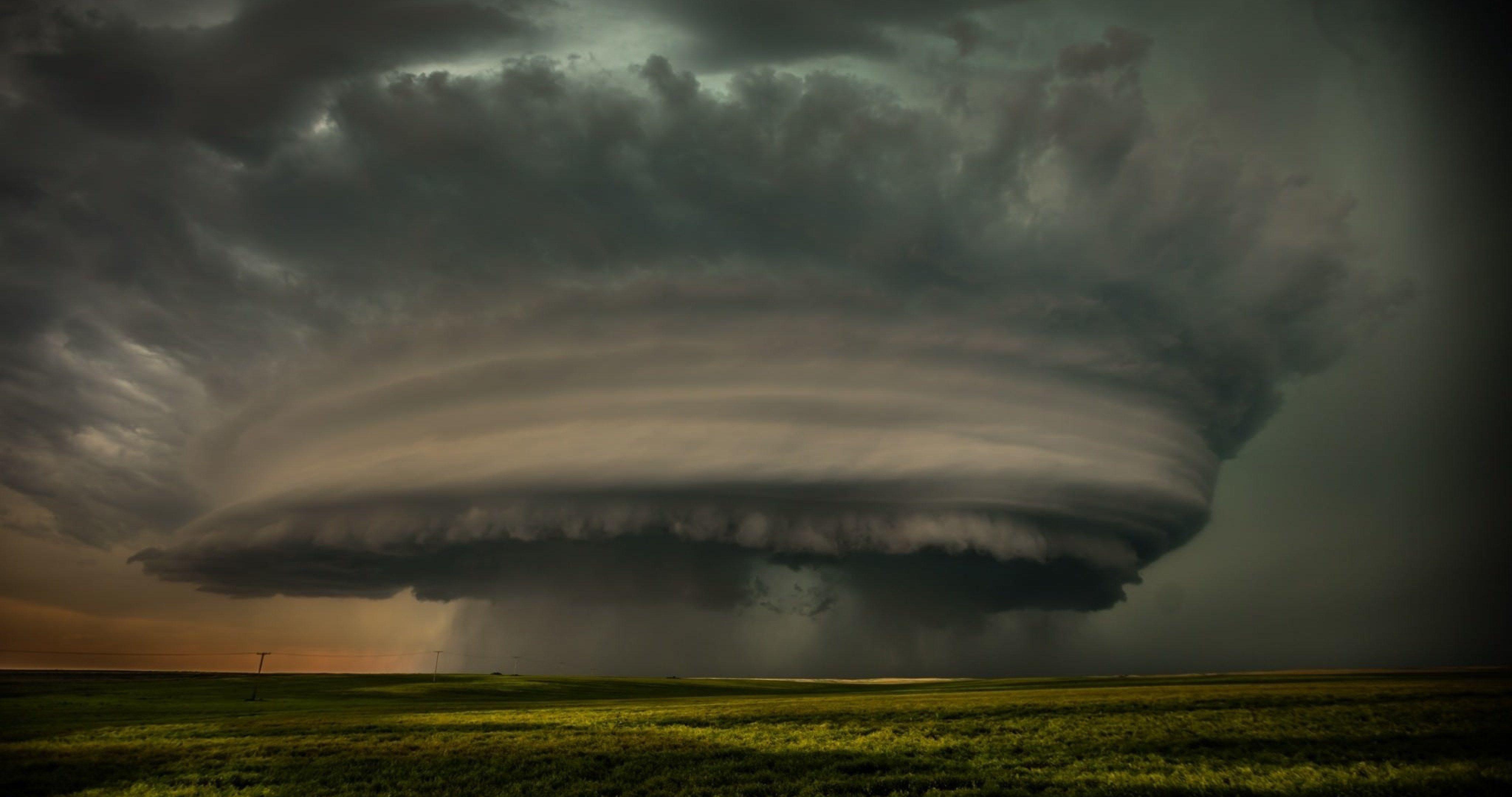 4096x2160 wyoming beauty storm hurricane the field HD wallpaper