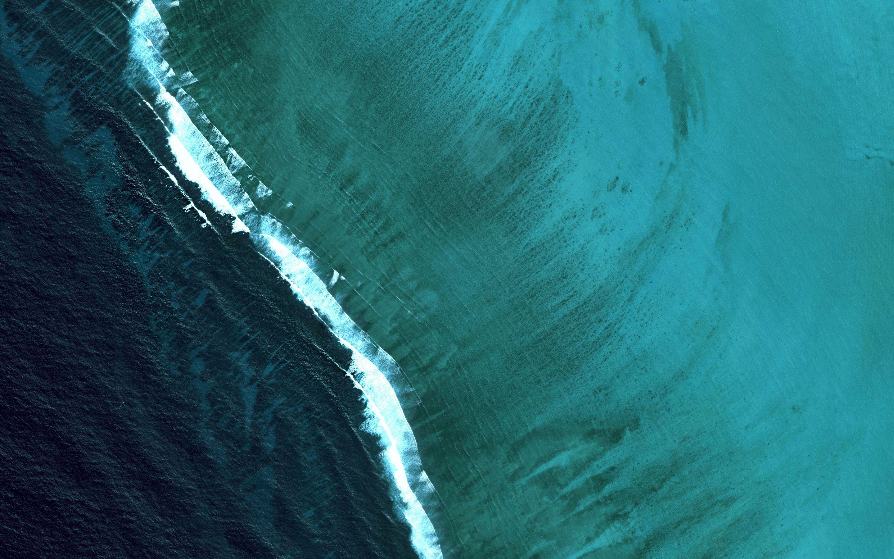 2880x1800 Android Oreo Stock Geographic Wallpaper. HD Wallpaper