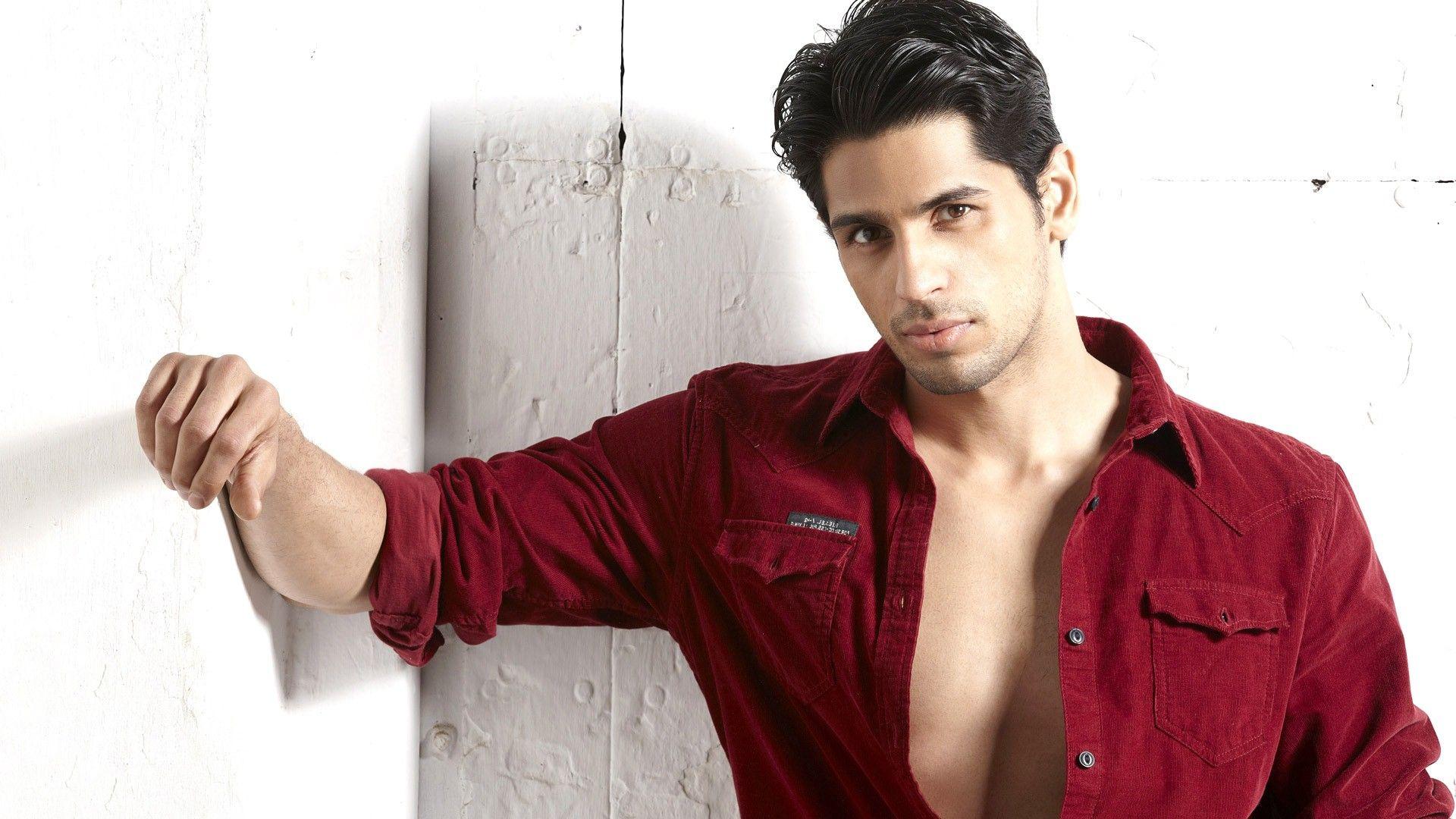 1920x1080 Luxury Bollywood Actor Wallpaper HD. High Definition Wallpaper