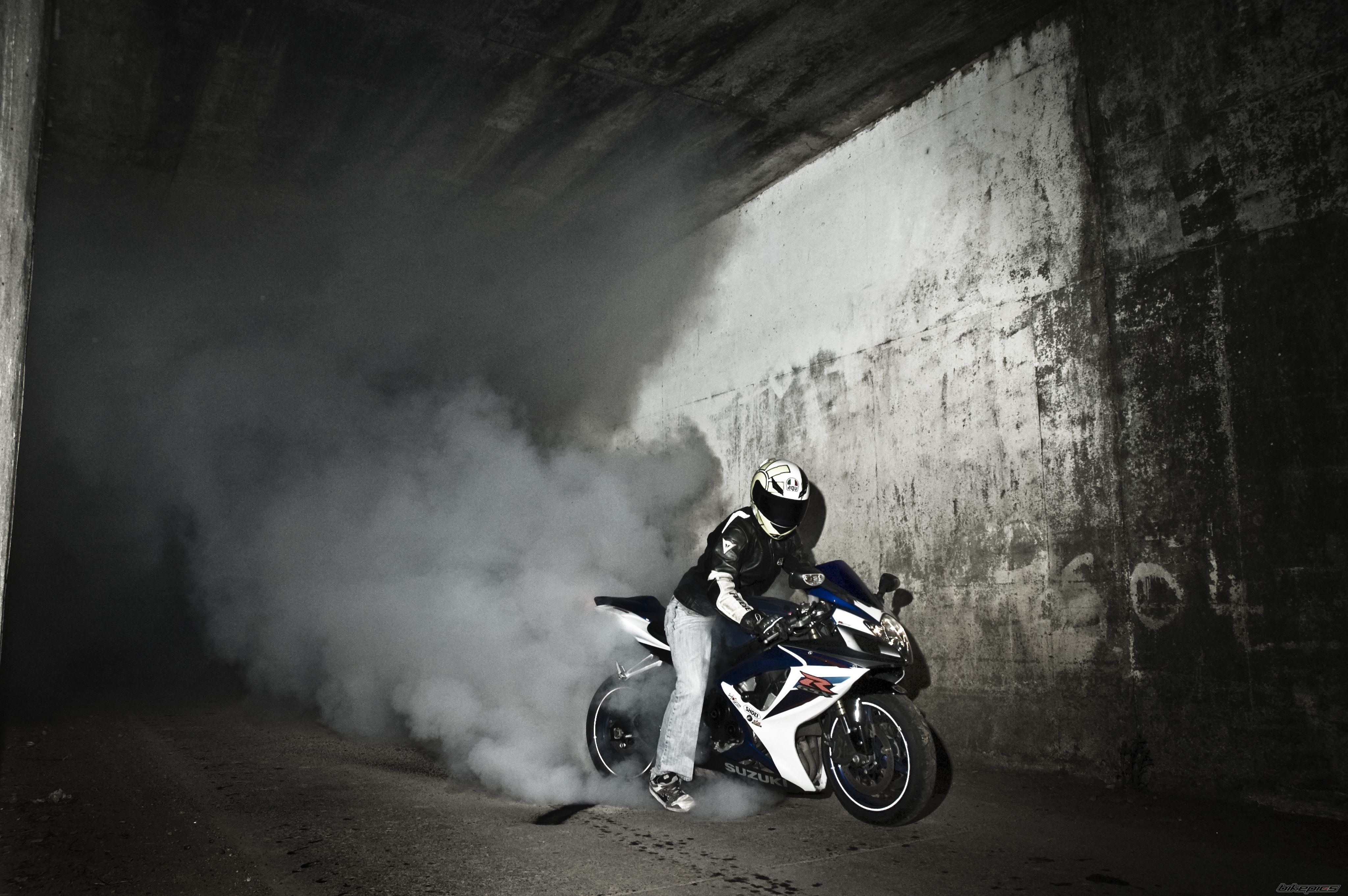 4096x2723 Wallpaper Motorcycle, Suzuki, GSX R1000