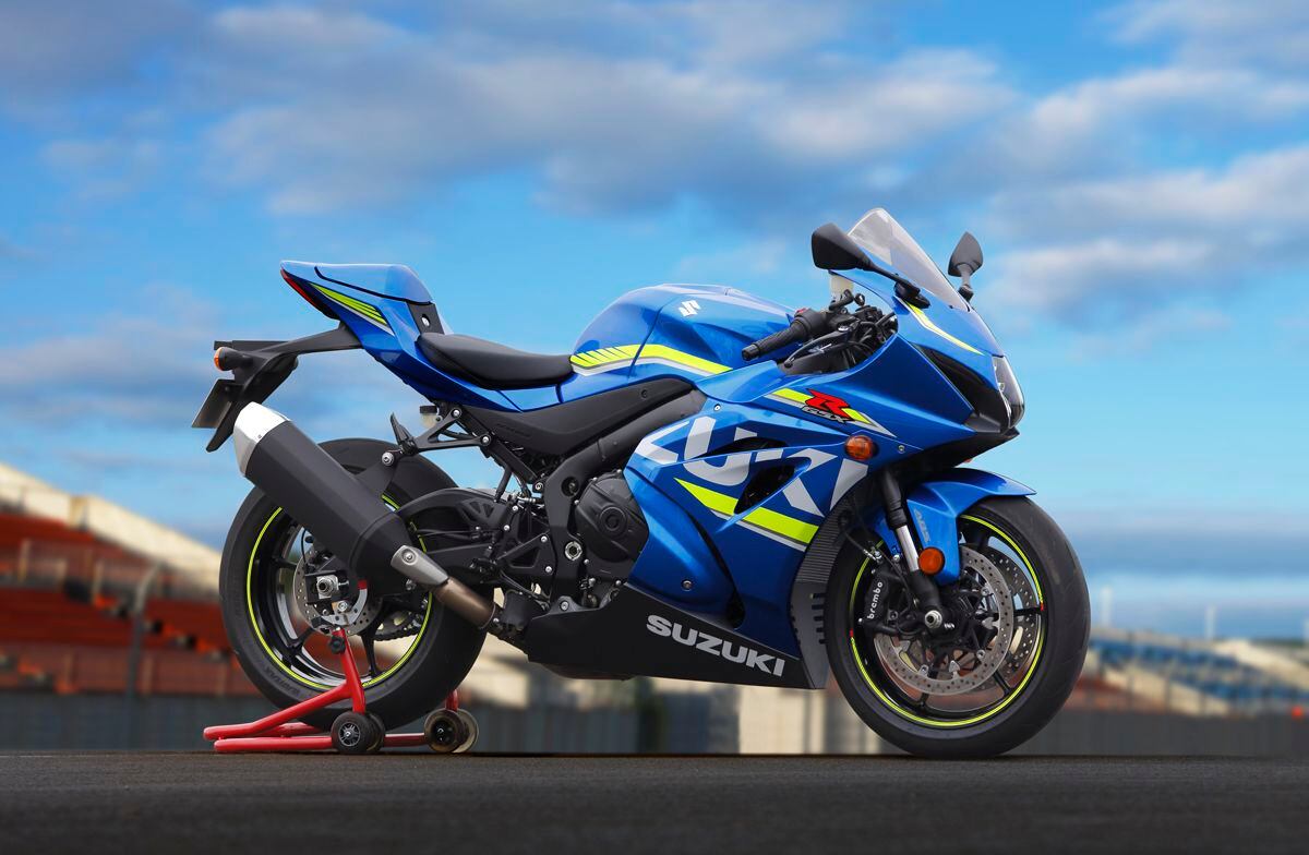1200x784 Suzuki Unveils The 2016 GSX R1000