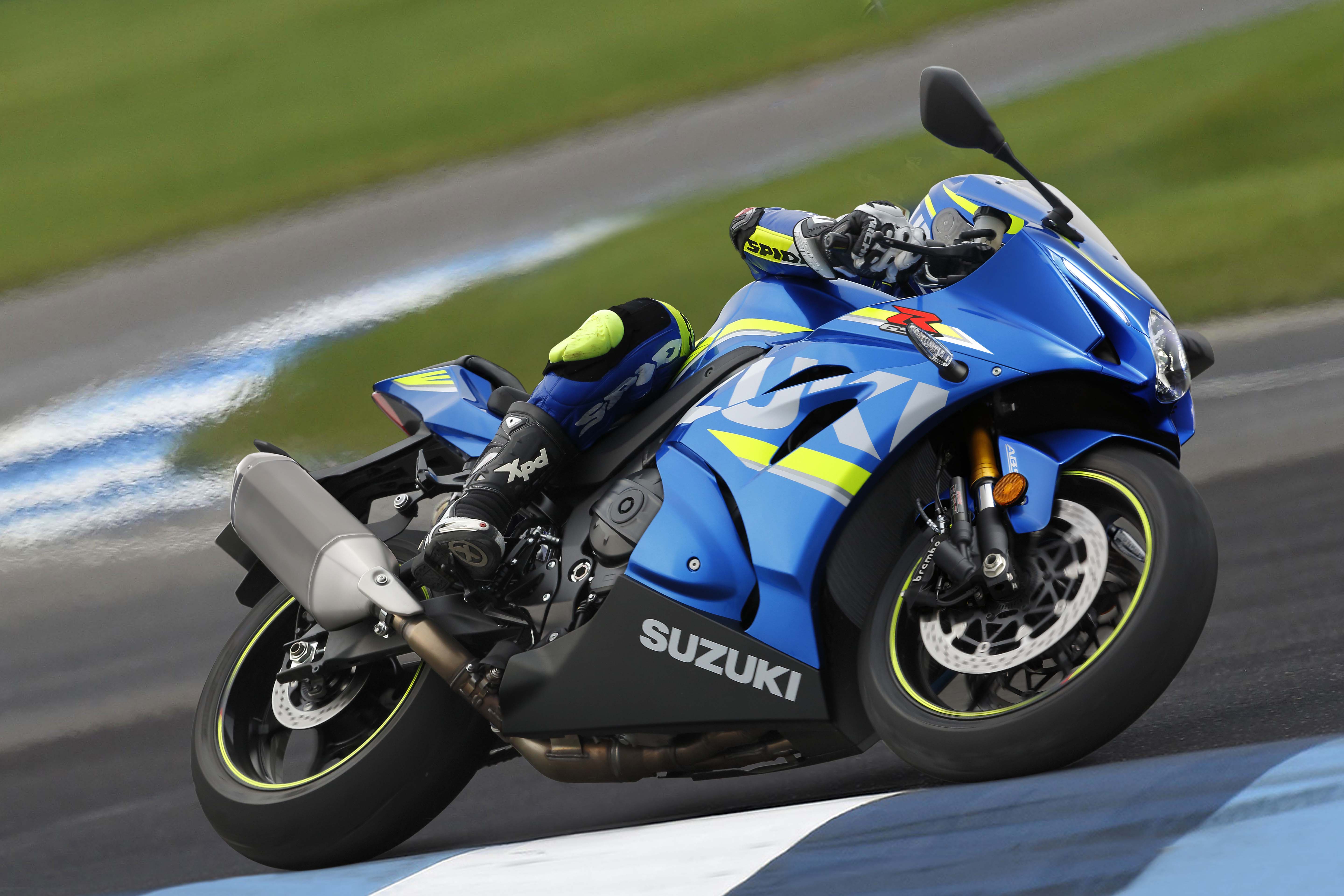 5760x3840 Suzuki GSX R1000 Concept Debuts