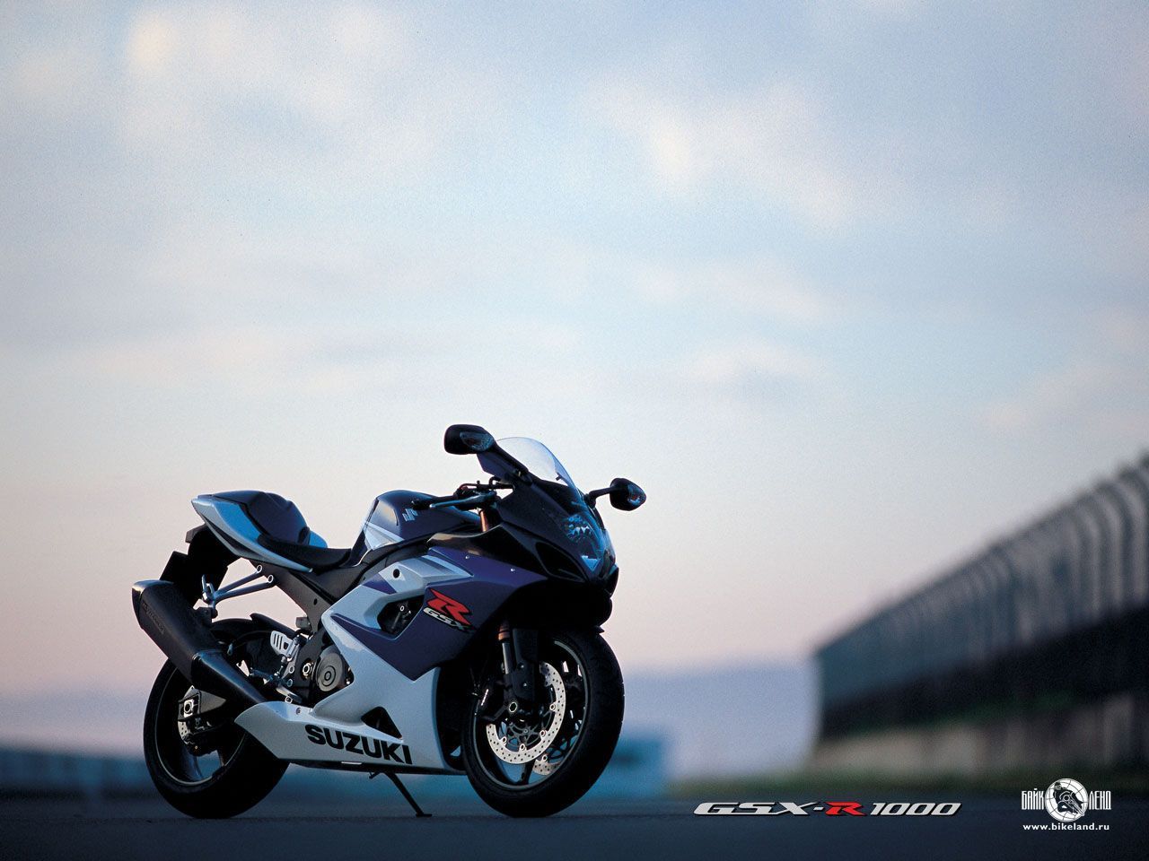 1280x960 Suzuki GSX R1000 Picture