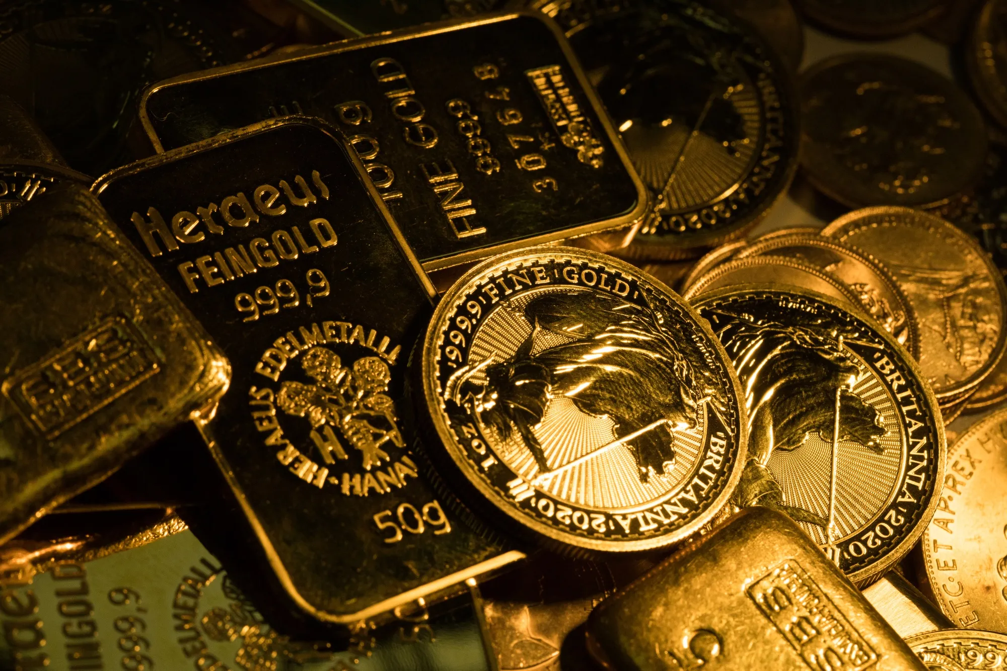 2000x1334 Gold Rally, Futures and Trading at