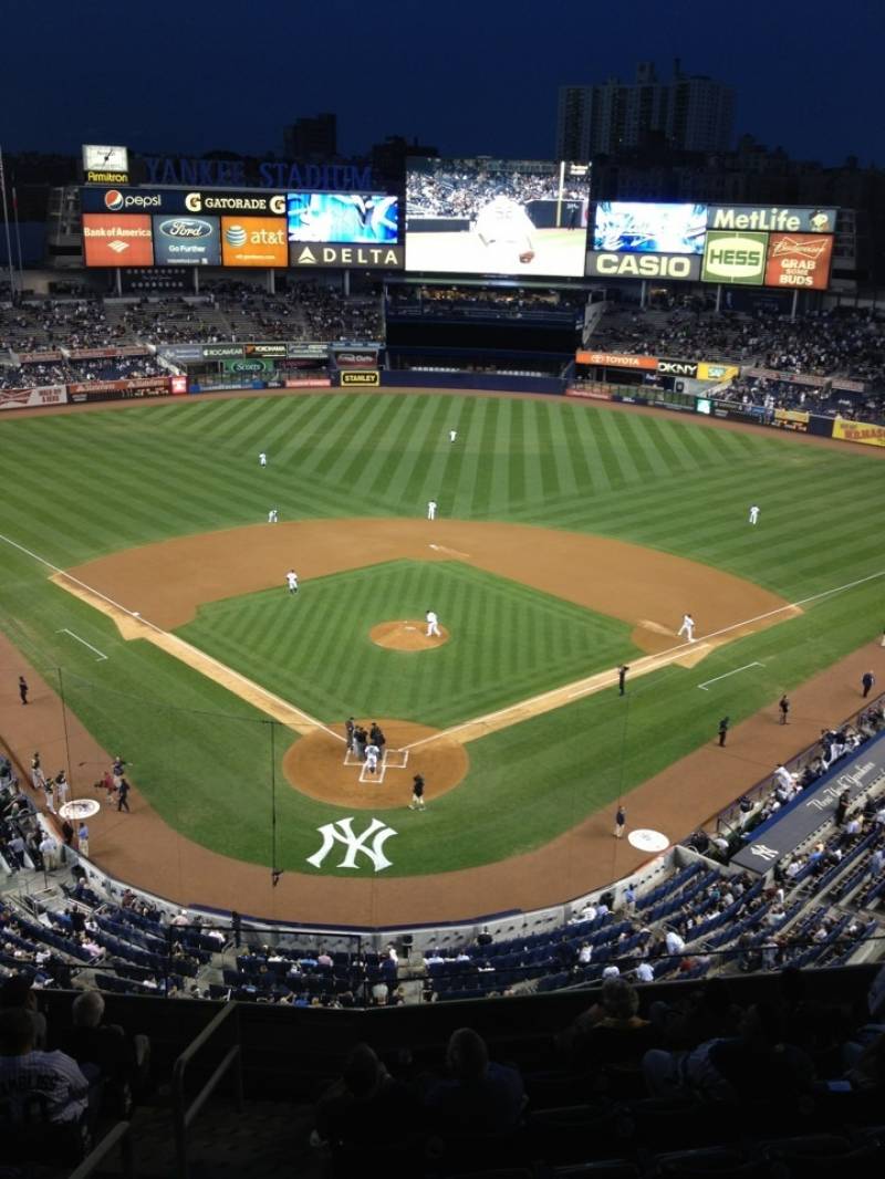 800x1066 New York Yankees iPhone Wallpaper, Picture