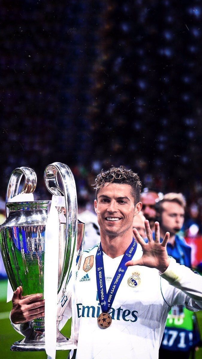 675x1200 Ronaldo 5th Champions League!