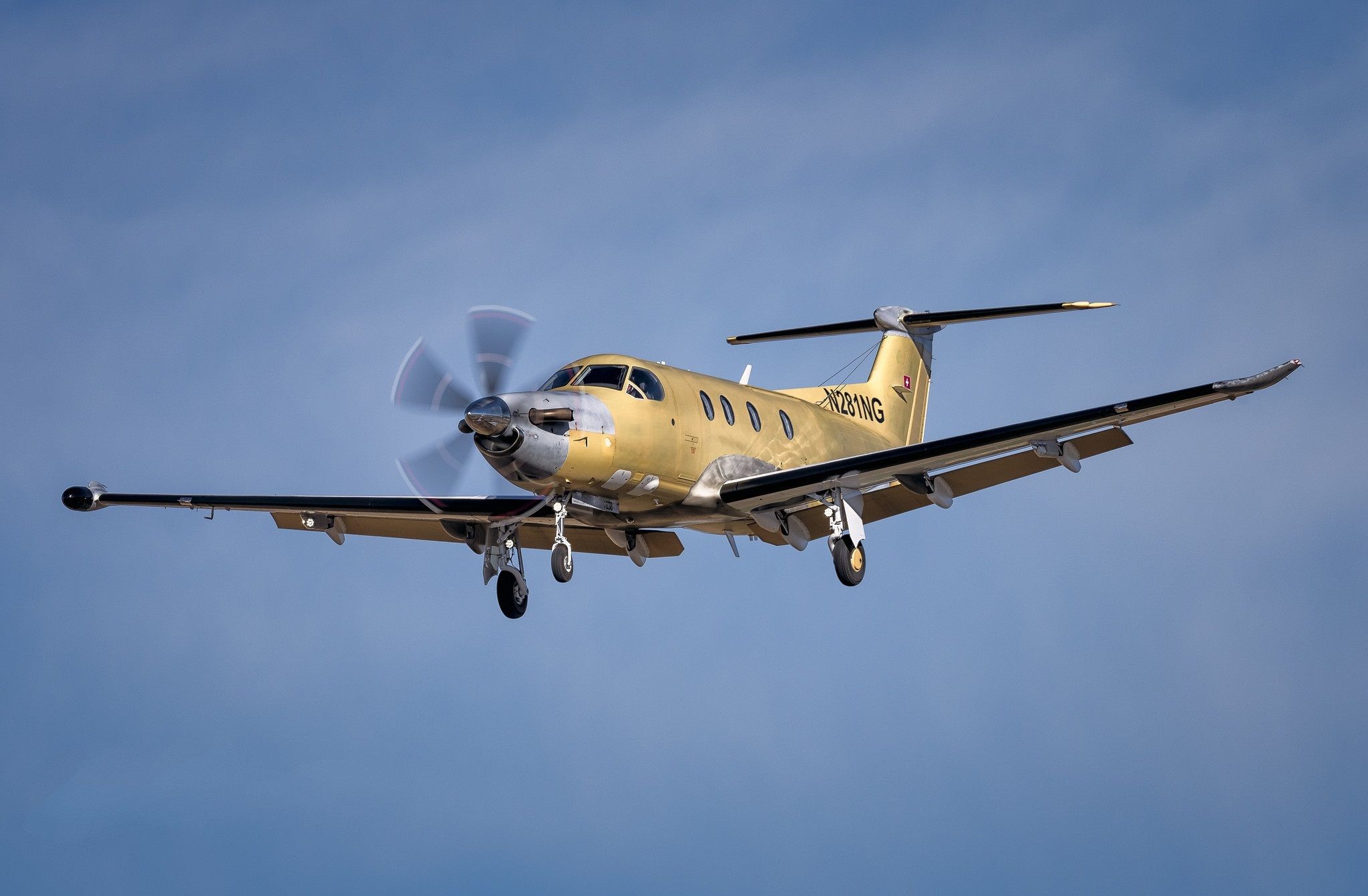 2048x1342 Pilatus PC 12 Vehicle Aircraft HD Wallpaper
