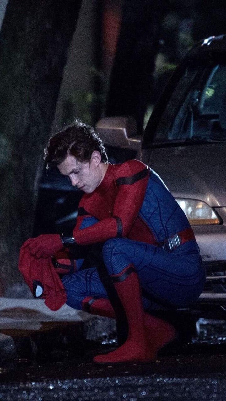 720x1280 Tom Holland shared