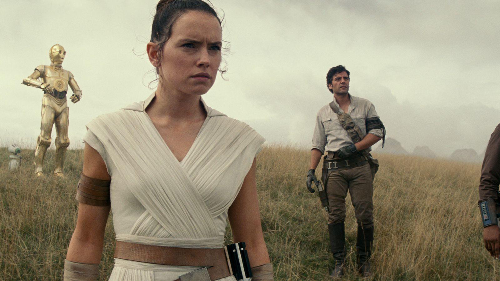 1600x900 Star Wars 9 Theory Rey Is Not From Jakku's Origins