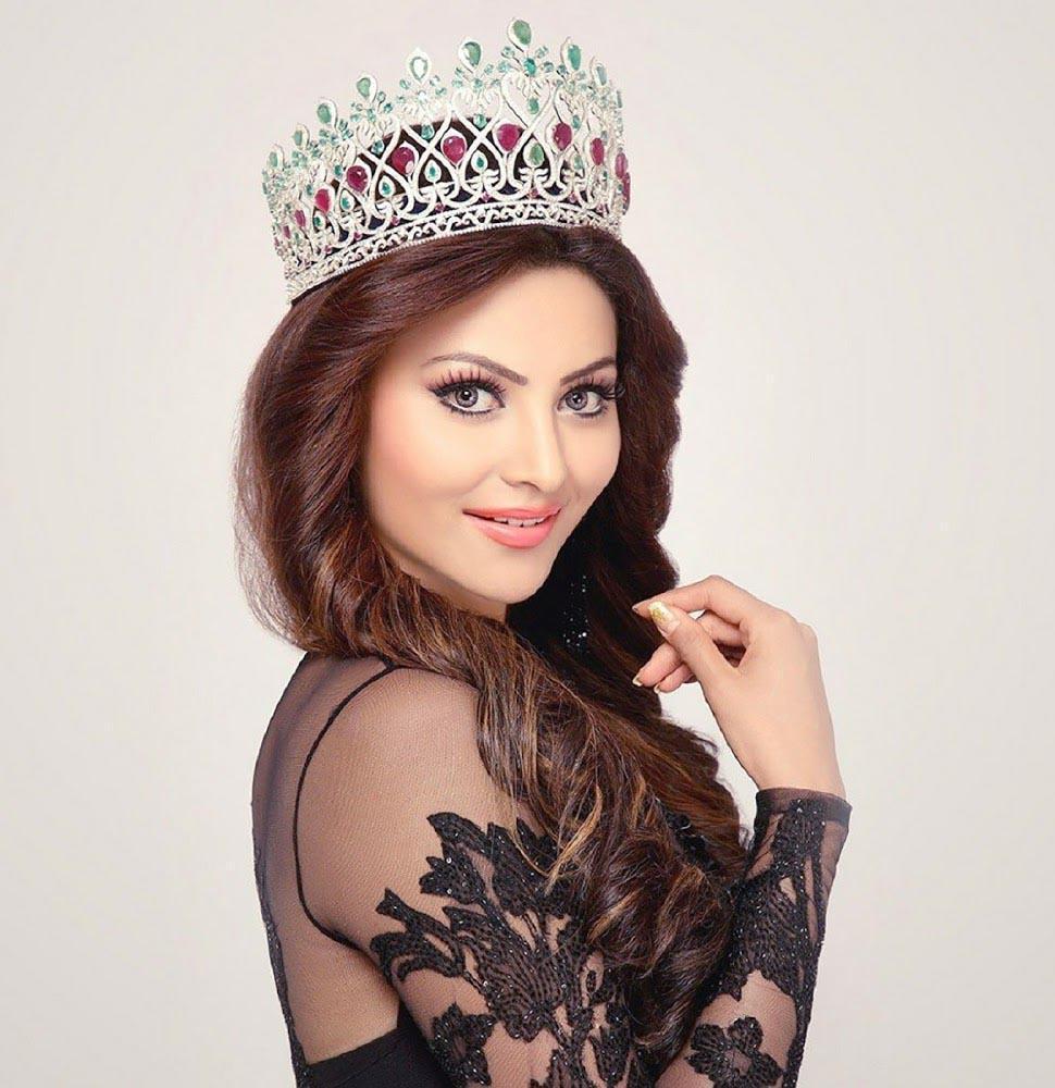 970x1000 Urvashi Rautela Wallpaper HD 2019 for Android