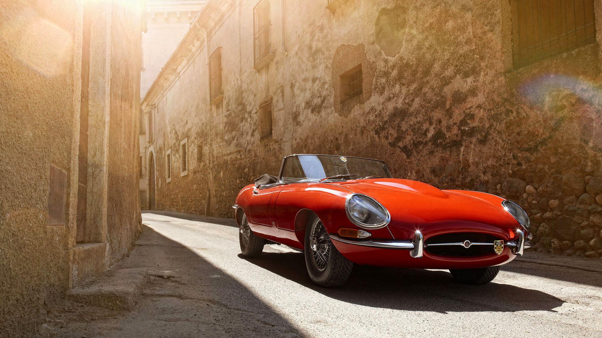 Classic Jaguar Car Wallpaper