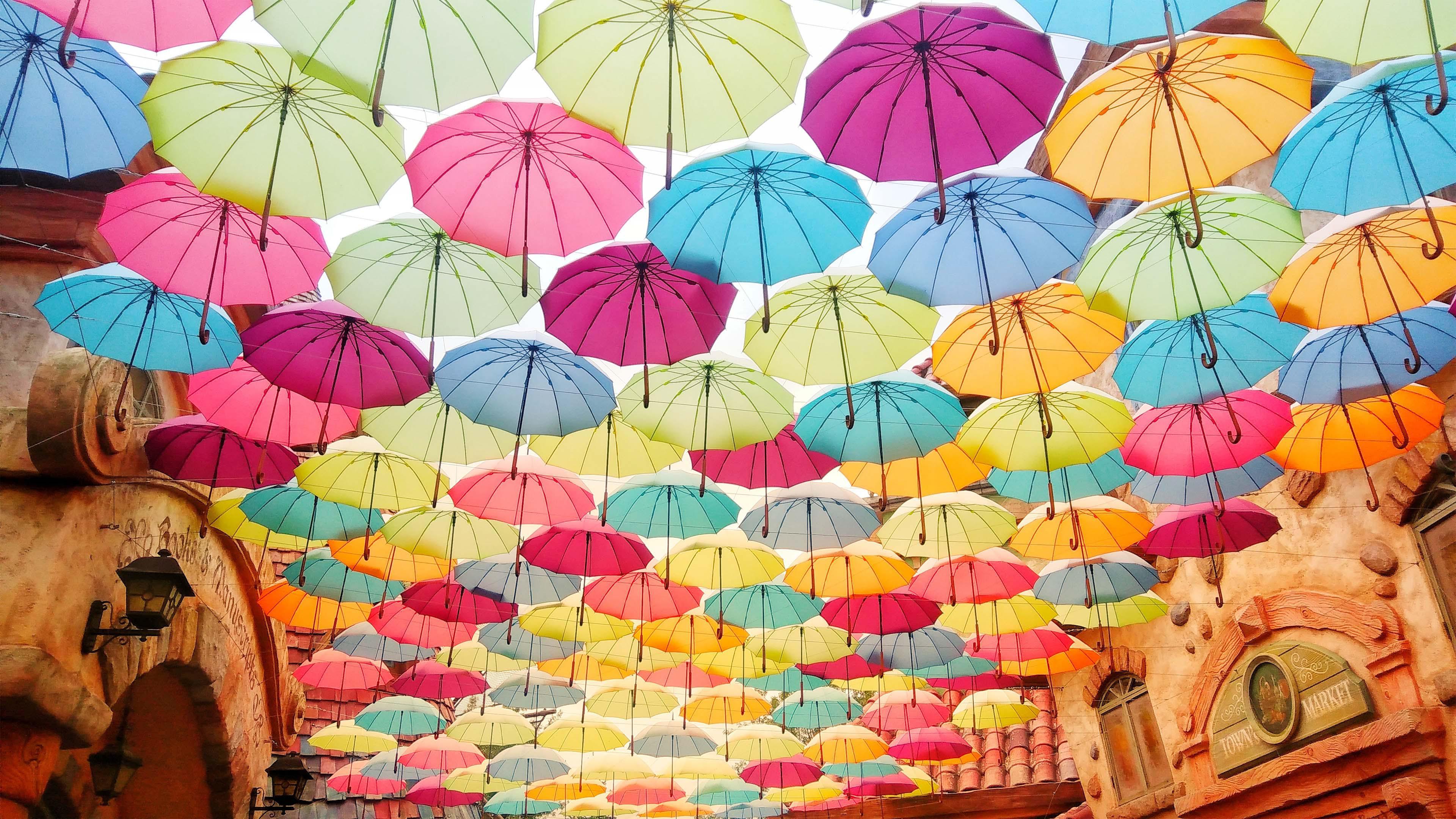3840x2160 Umbrella 4K wallpaper for your desktop or mobile screen free and easy to download