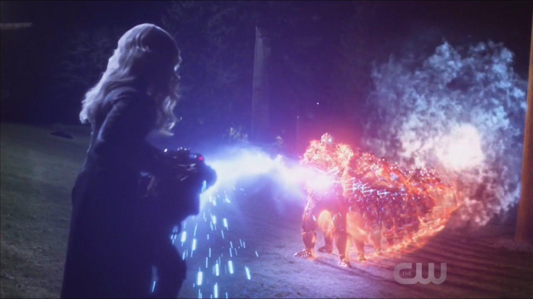 1804x1014 Killer Frost Killing Savitar. Zoom Comics Comic