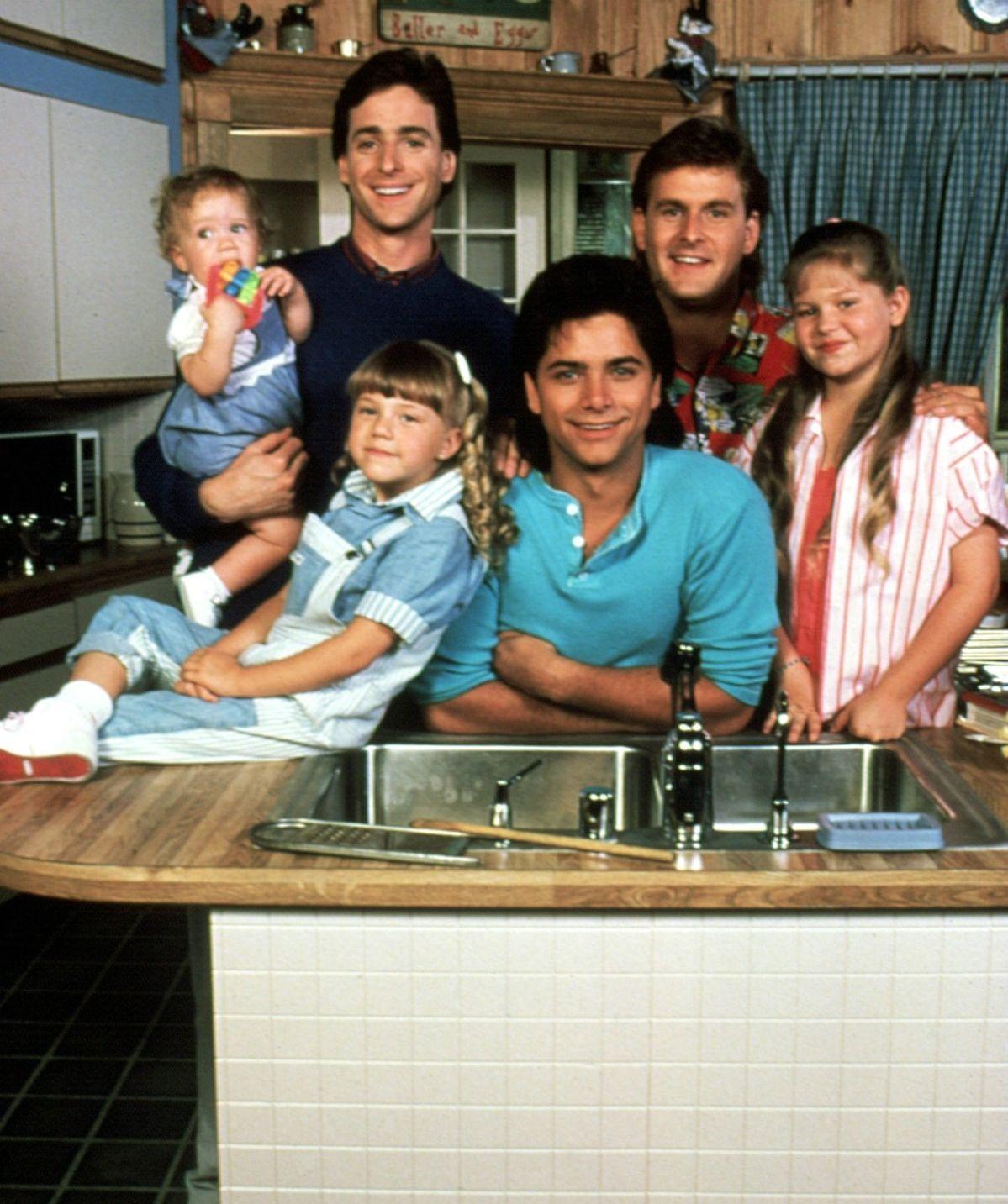 Full House Wallpapers - Top Free Full House Backgrounds - WallpaperAccess