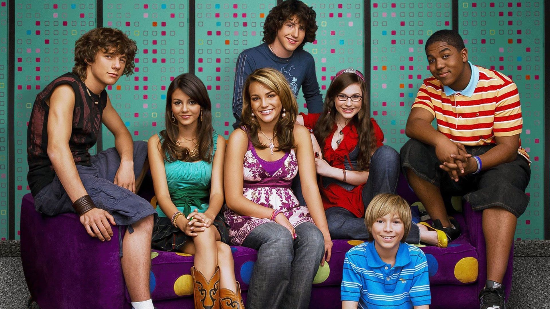 1920x1080 Why did Zoey 101 end?